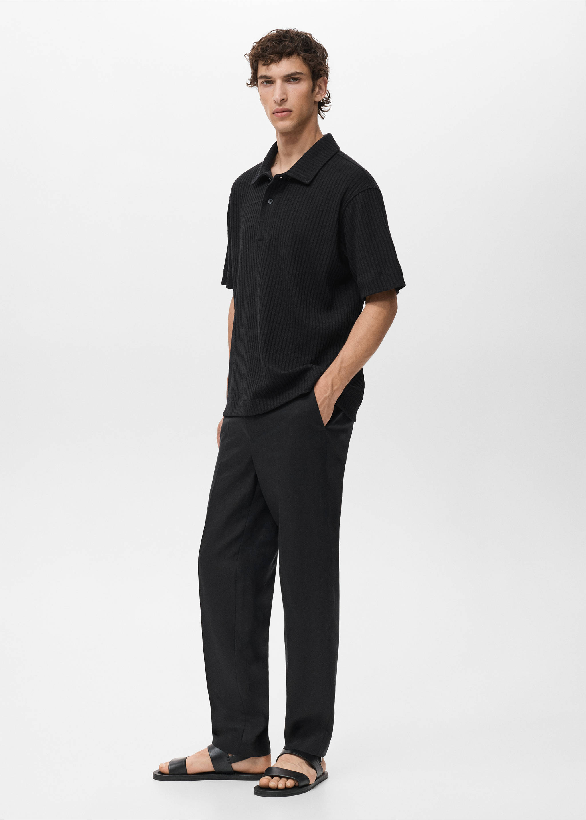 Textured knitted polo shirt - Details of the article 2, Black. Ref: 17092921-00.