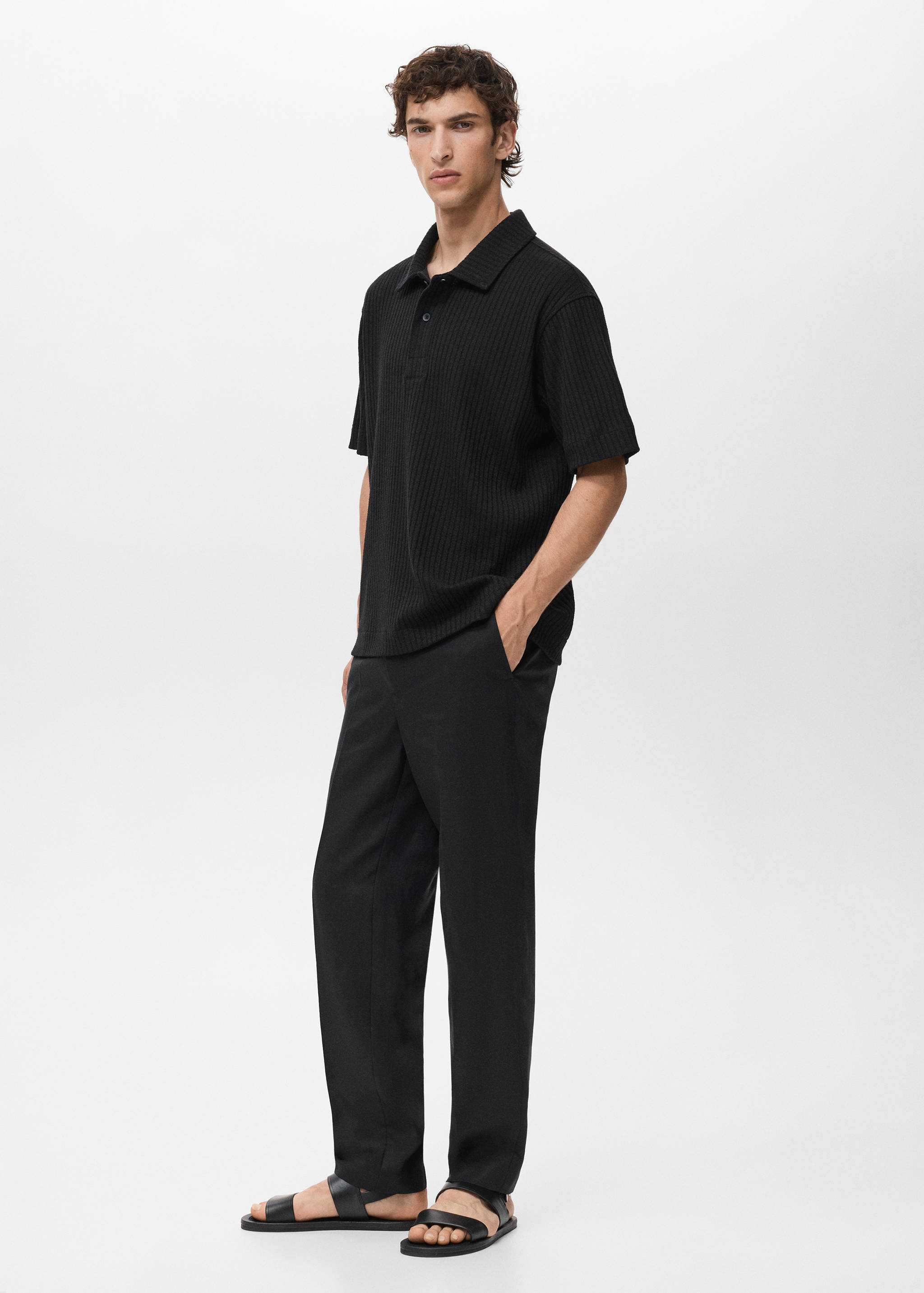 Textured knitted polo shirt - Details of the article 2