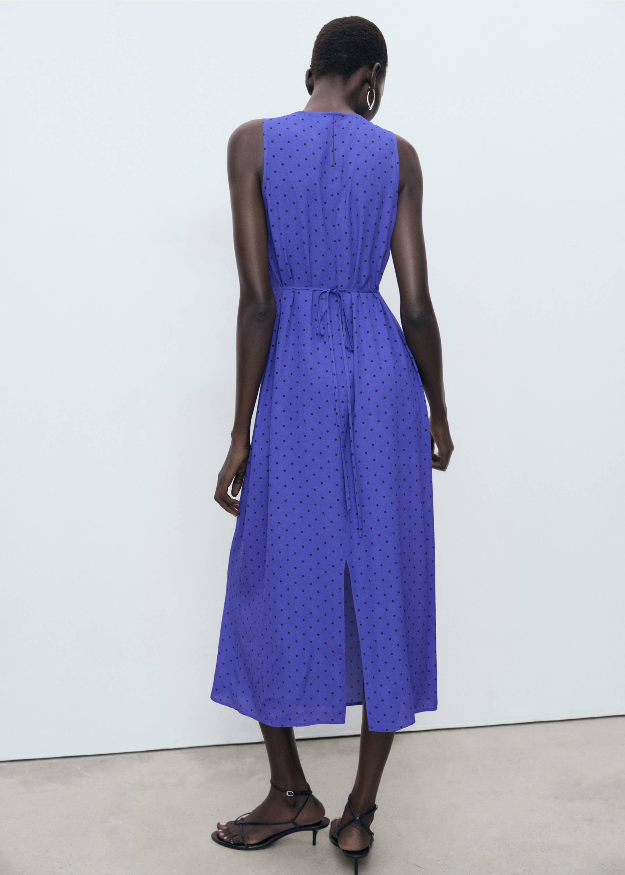 Polka-dot dress with bow - Reverse of the article, Blue. Ref: 17092928-00.