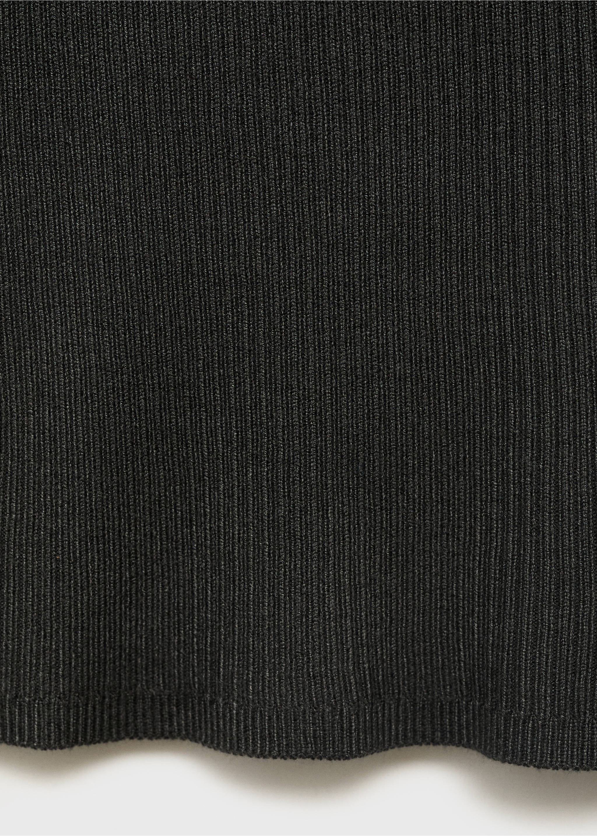 Top punt ones - Detall de l'article 8, Gris antracita. Ref: 17093272-00.
