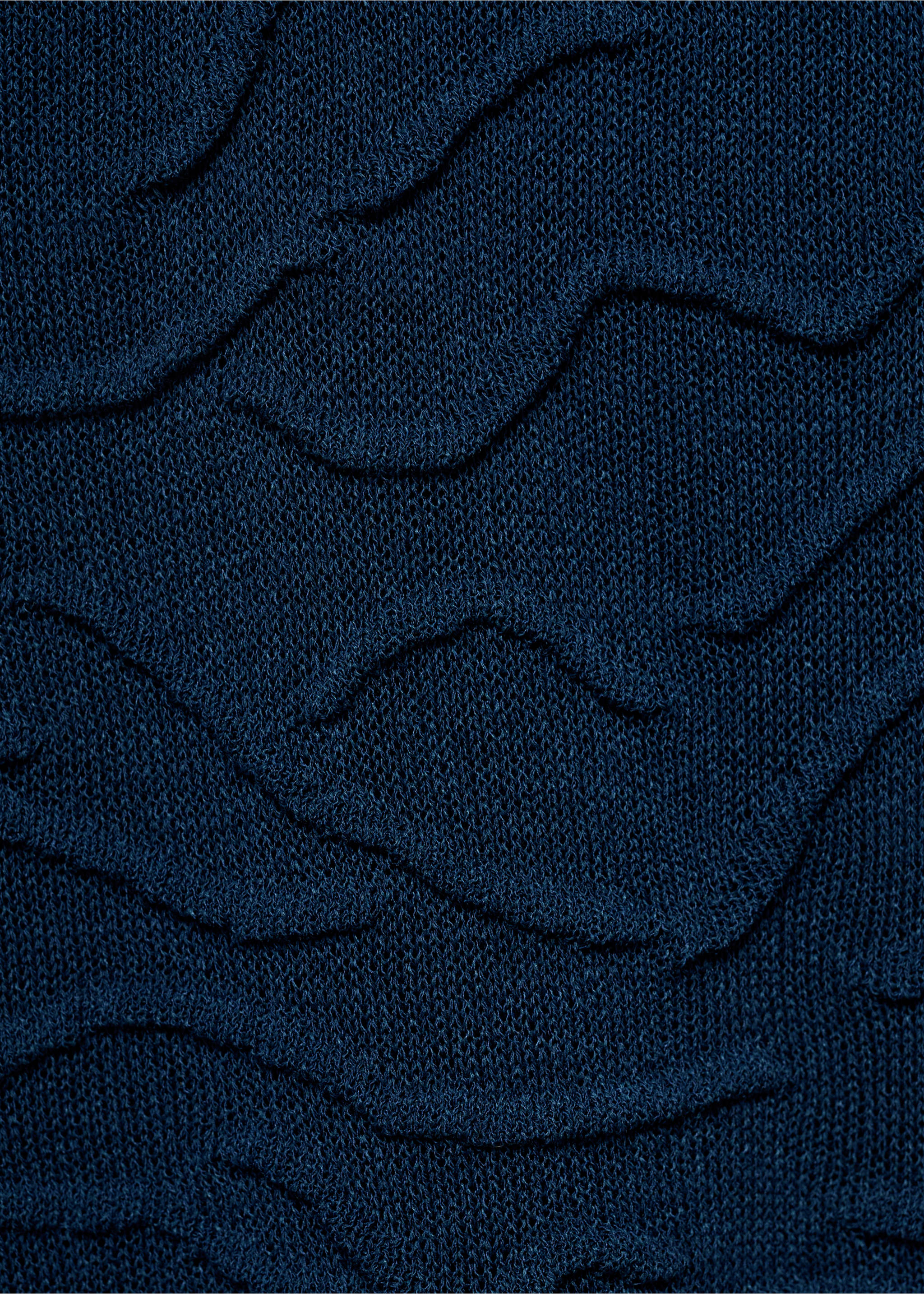 Textured long skirt - Details of the article 0, Navy. Ref: 17093286-00.