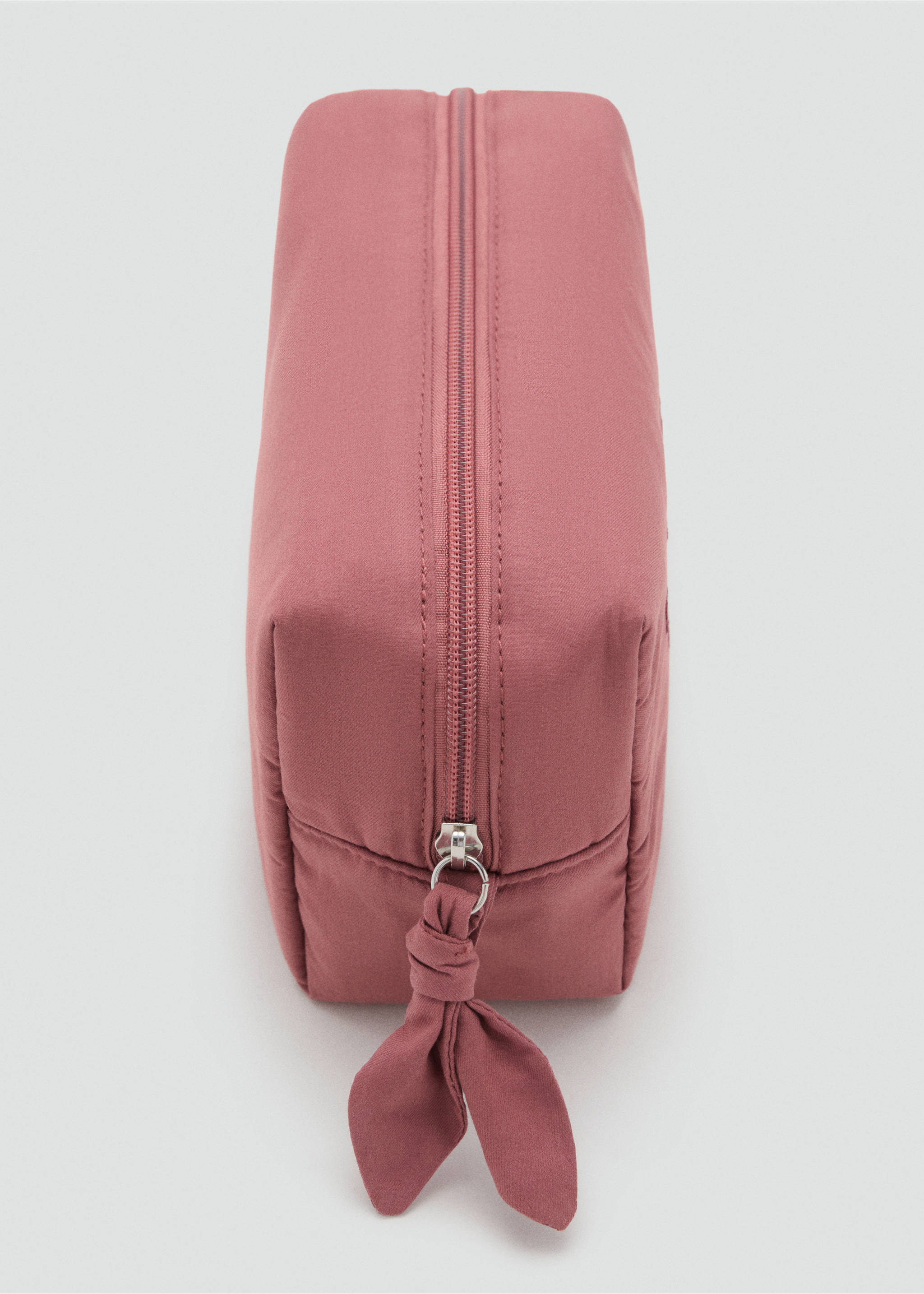 Necesser brodat - Detall de l'article 1, Rosa. Ref: 17093296-00.
