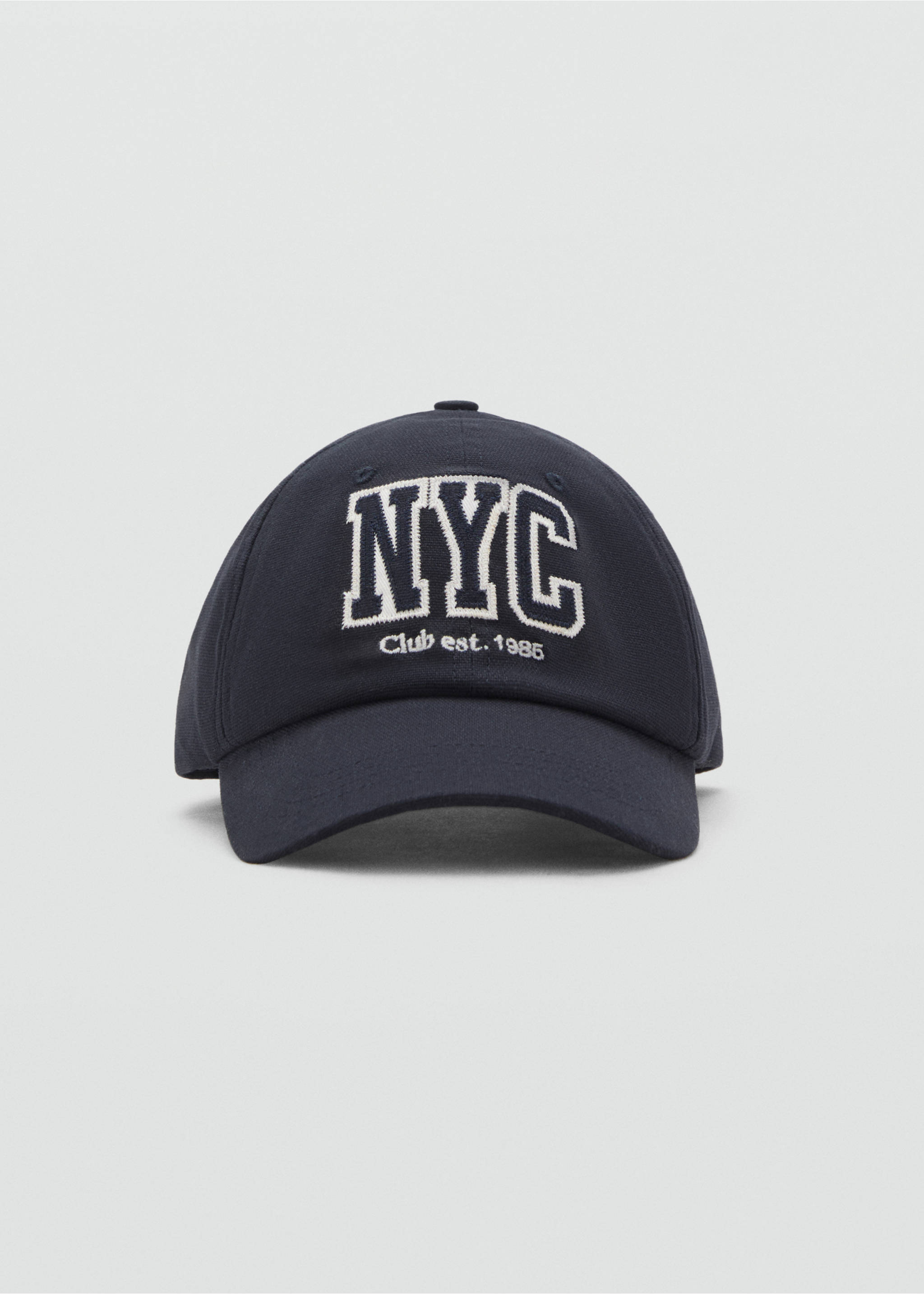 Cap with embroidered letter - Medium plane, Navy. Ref: 17093298-00.