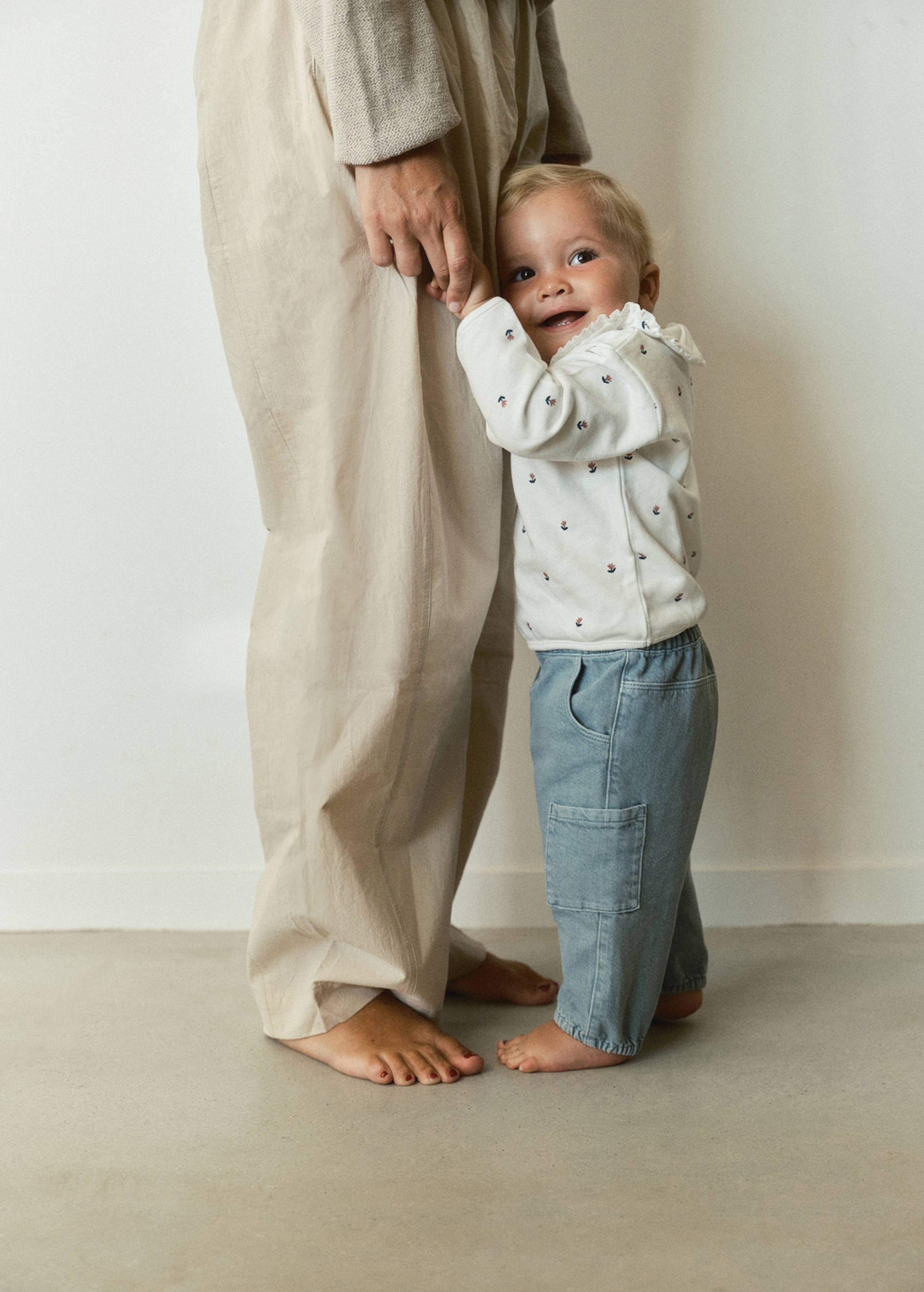 Cotton cargo trousers - Details of the article 5
