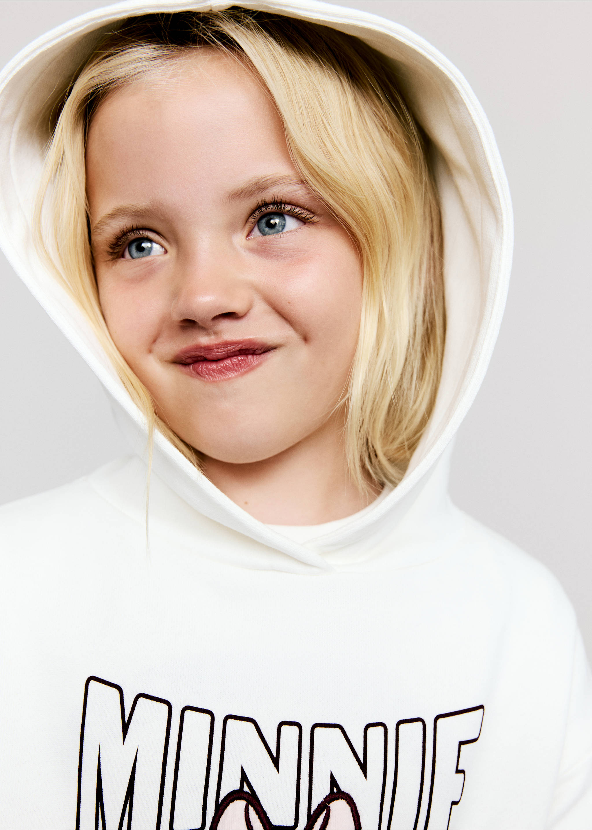 Minnie Mouse sweatshirt - Details of the article 1, Off White. Ref: 17093320-00.