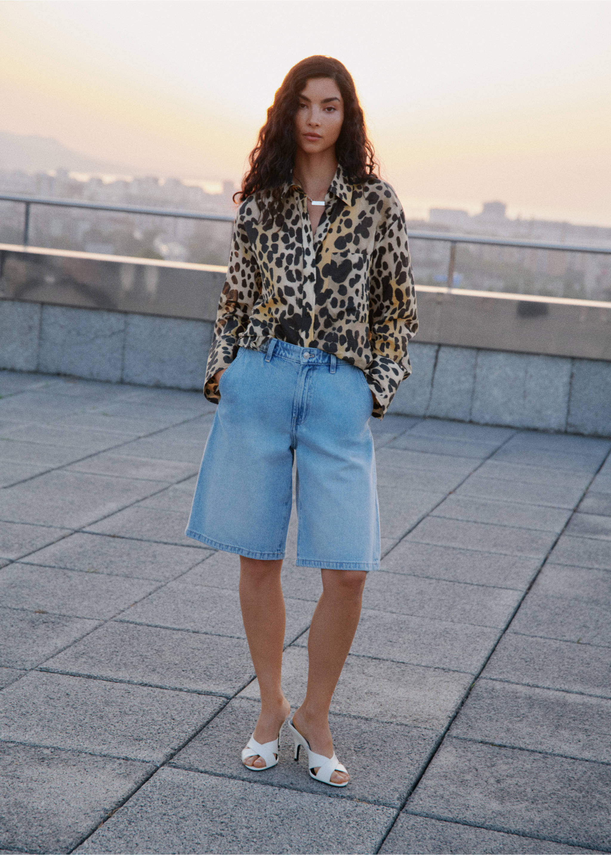 Leopard-print shirt with pocket - General plane, Black. Ref: 17093325-00.