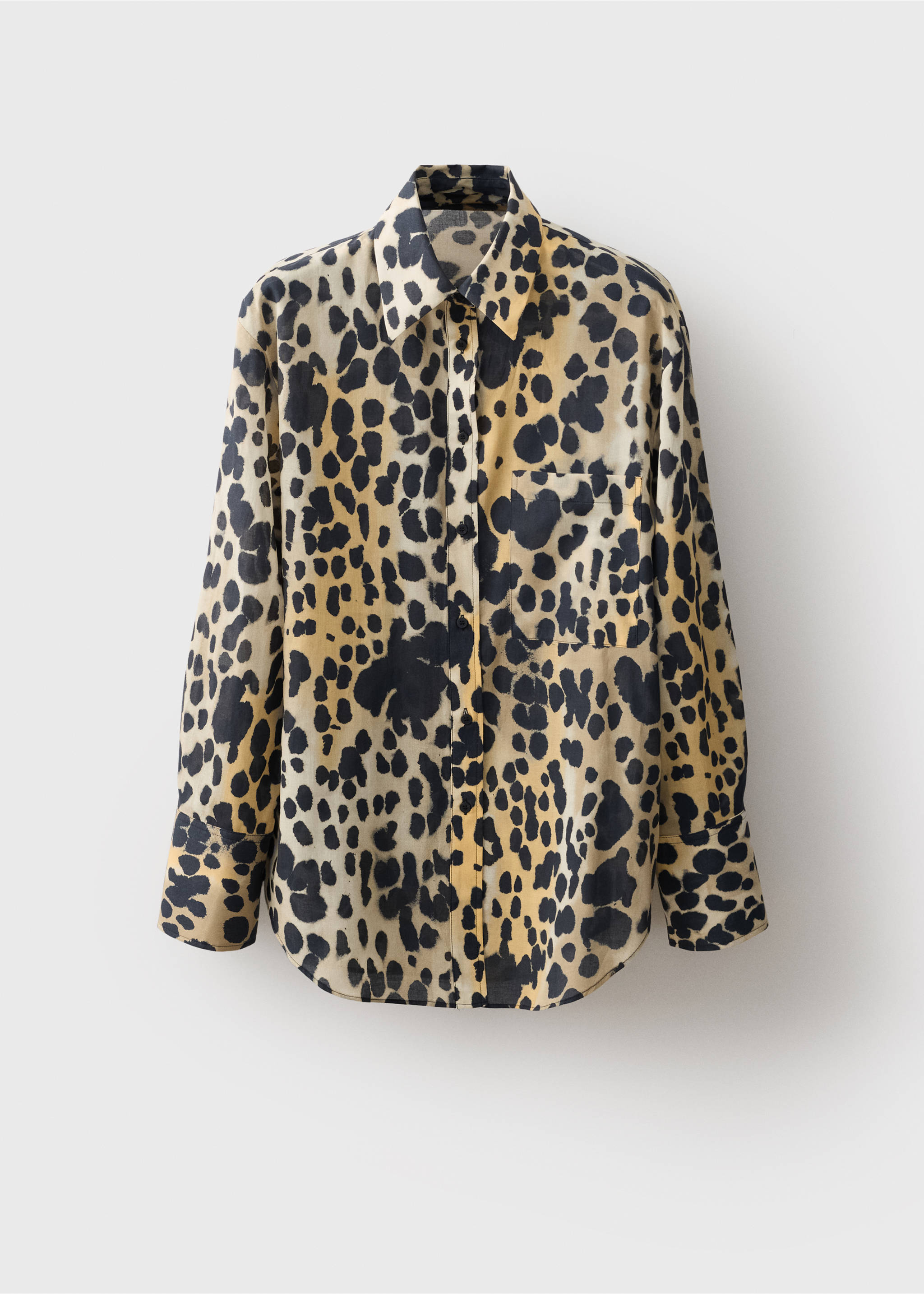 Leopard-print shirt with pocket - Article without model, Black. Ref: 17093325-00.