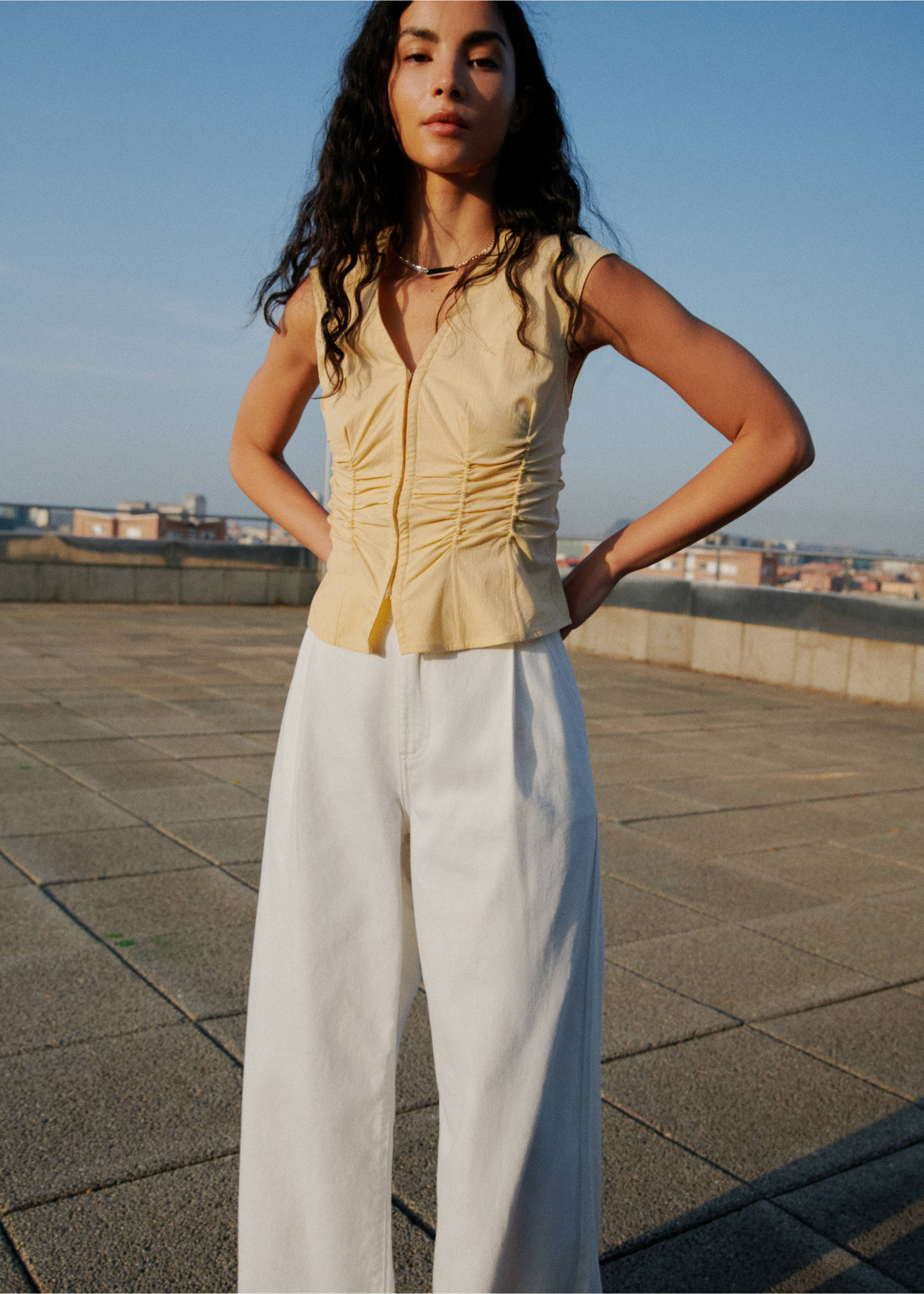 Gathered cotton blouse - General plane, Vanilla. Ref: 17093326-00.