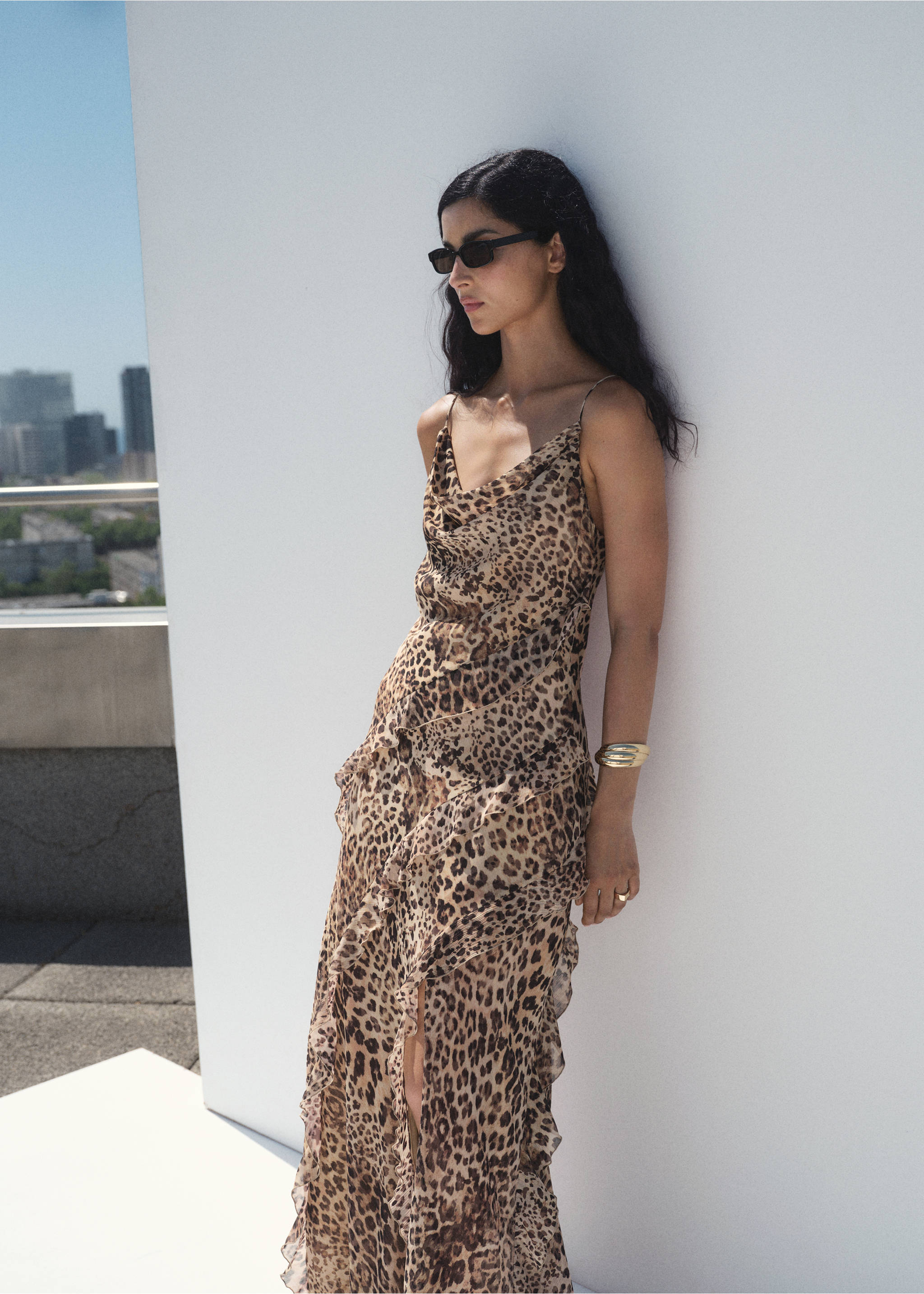 Leopard-print ruffle dress with opening - Medium plane, Ecru. Ref: 17093331-00.