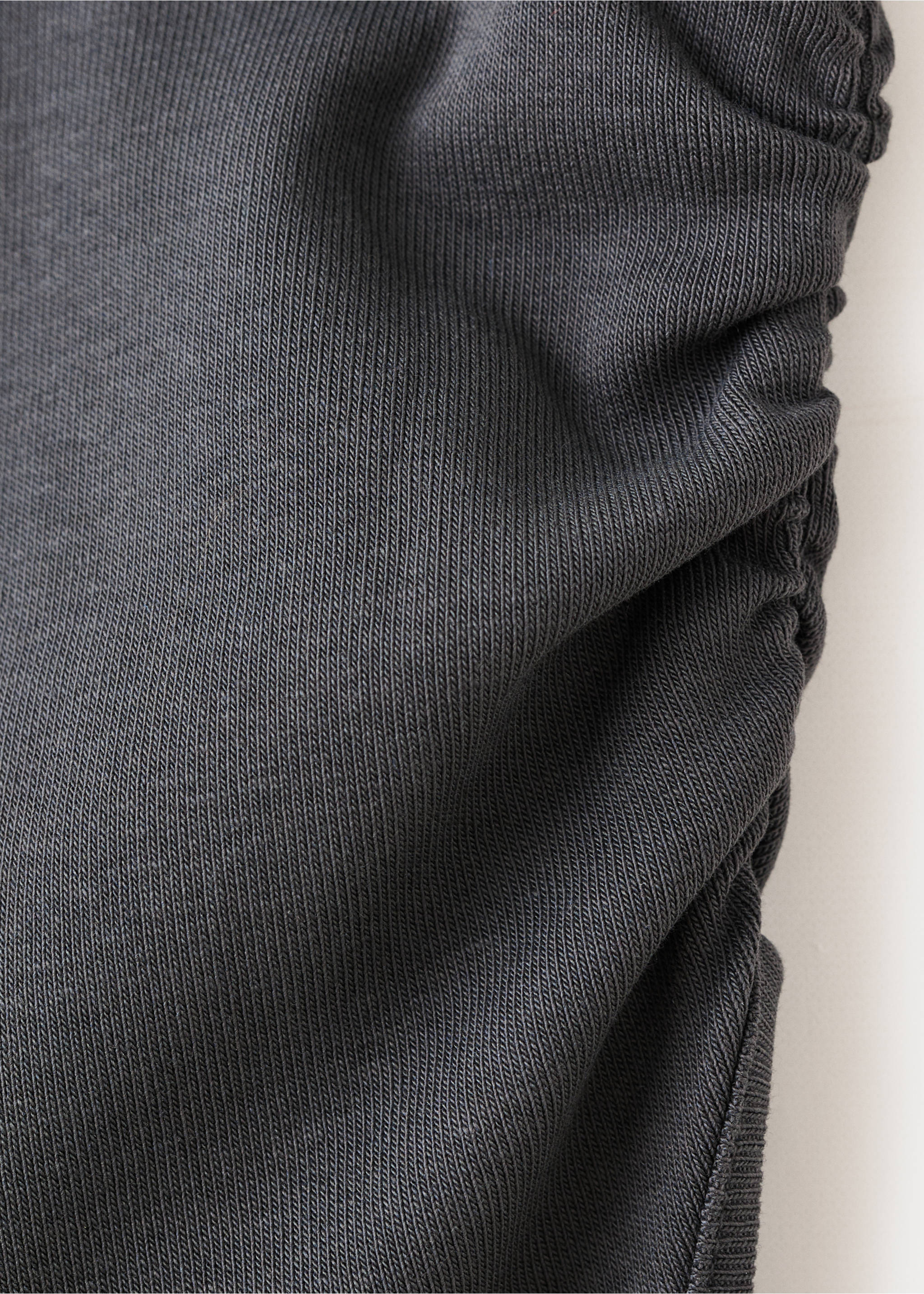 Off-shoulder top - Details of the article 8, Charcoal. Ref: 17093334-00.