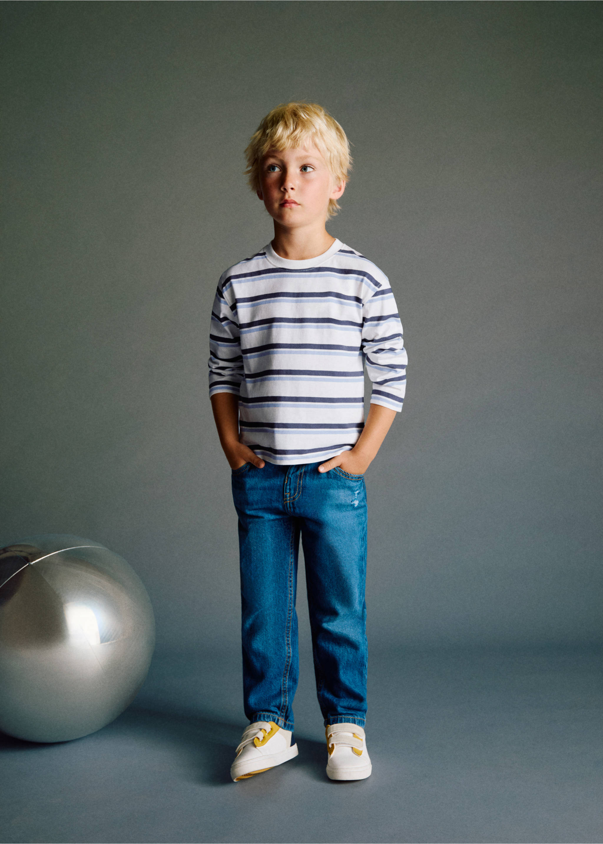 Katoenen rechte jeans - Detail van het artikel 5, Donkerblauw. Ref: 17093796-00.