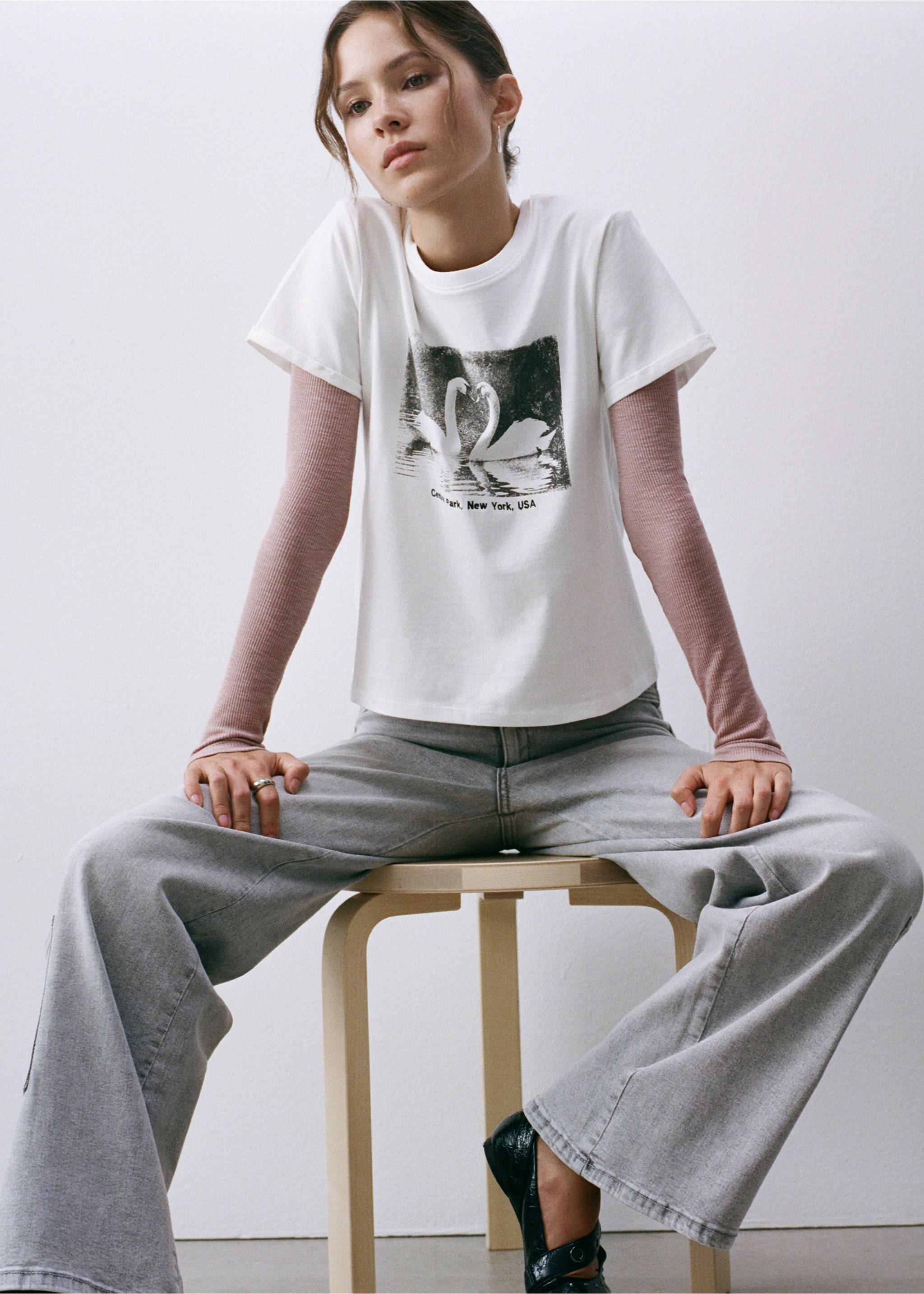 Cotton t-shirt with swan pattern - Details of the article 5, Off White. Ref: 17094071-00.