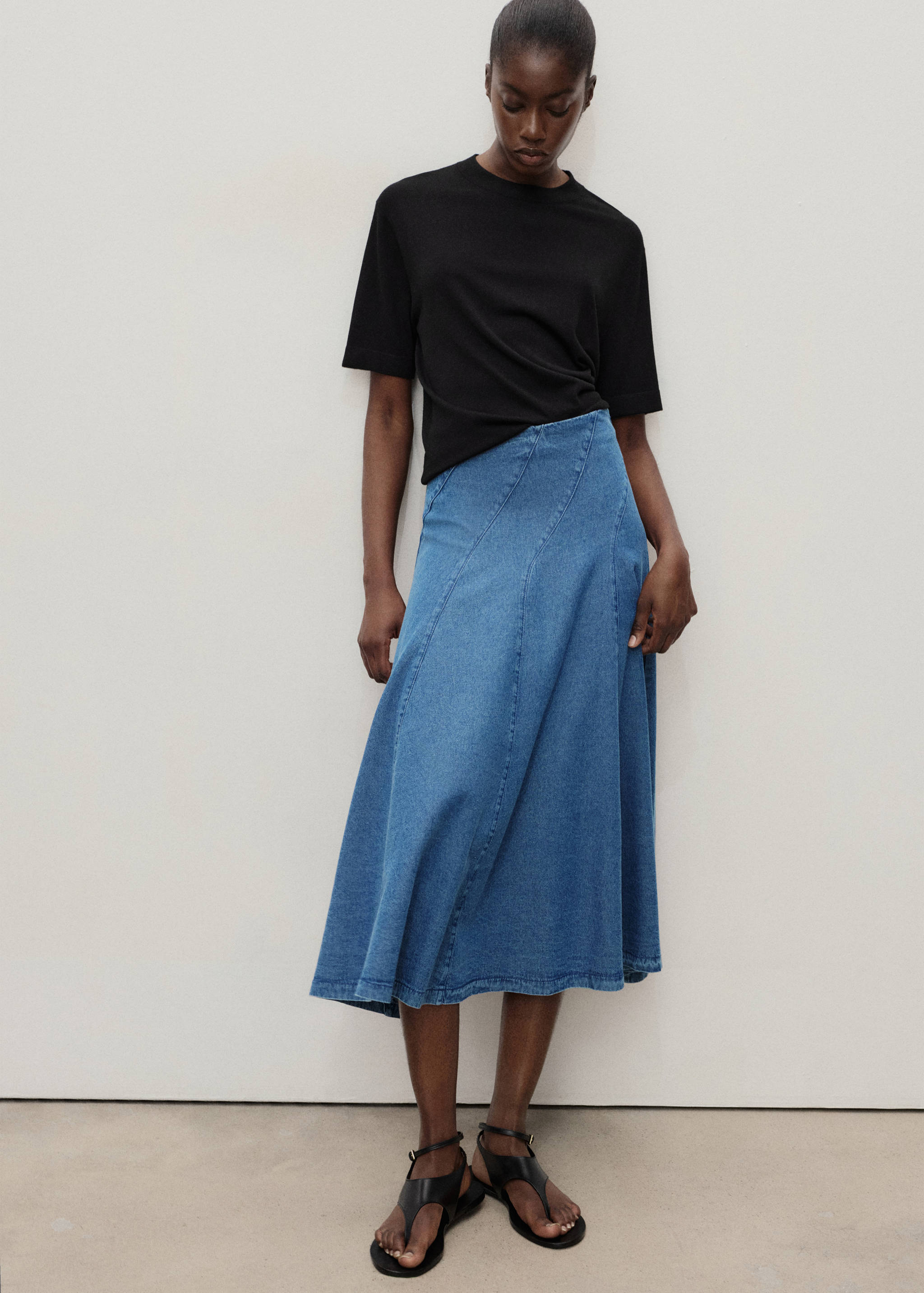 Denim midi-skirt with stitching - General plane