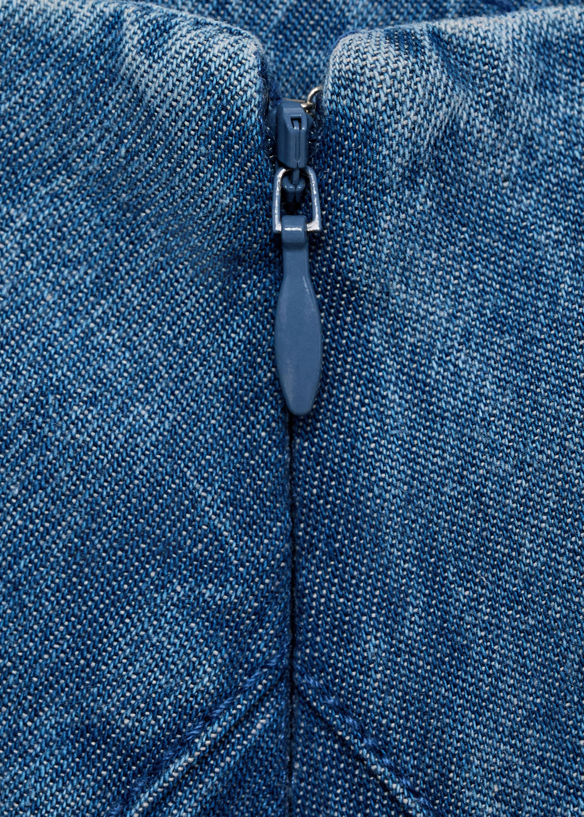 Denim midi-skirt with stitching - Details of the article 0
