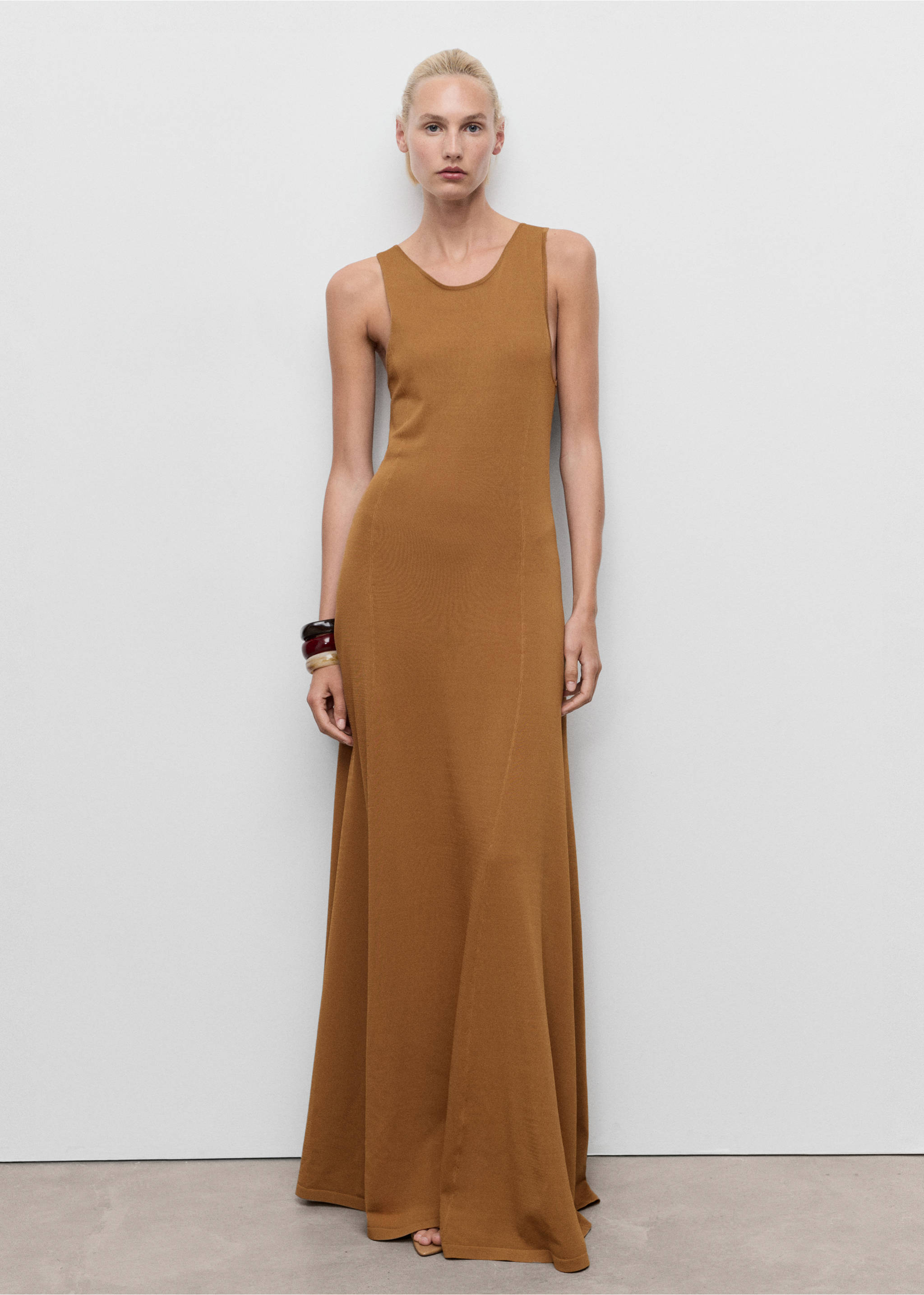 Knit long dress - General plane, Tobacco Brown. Ref: 17094082-00.