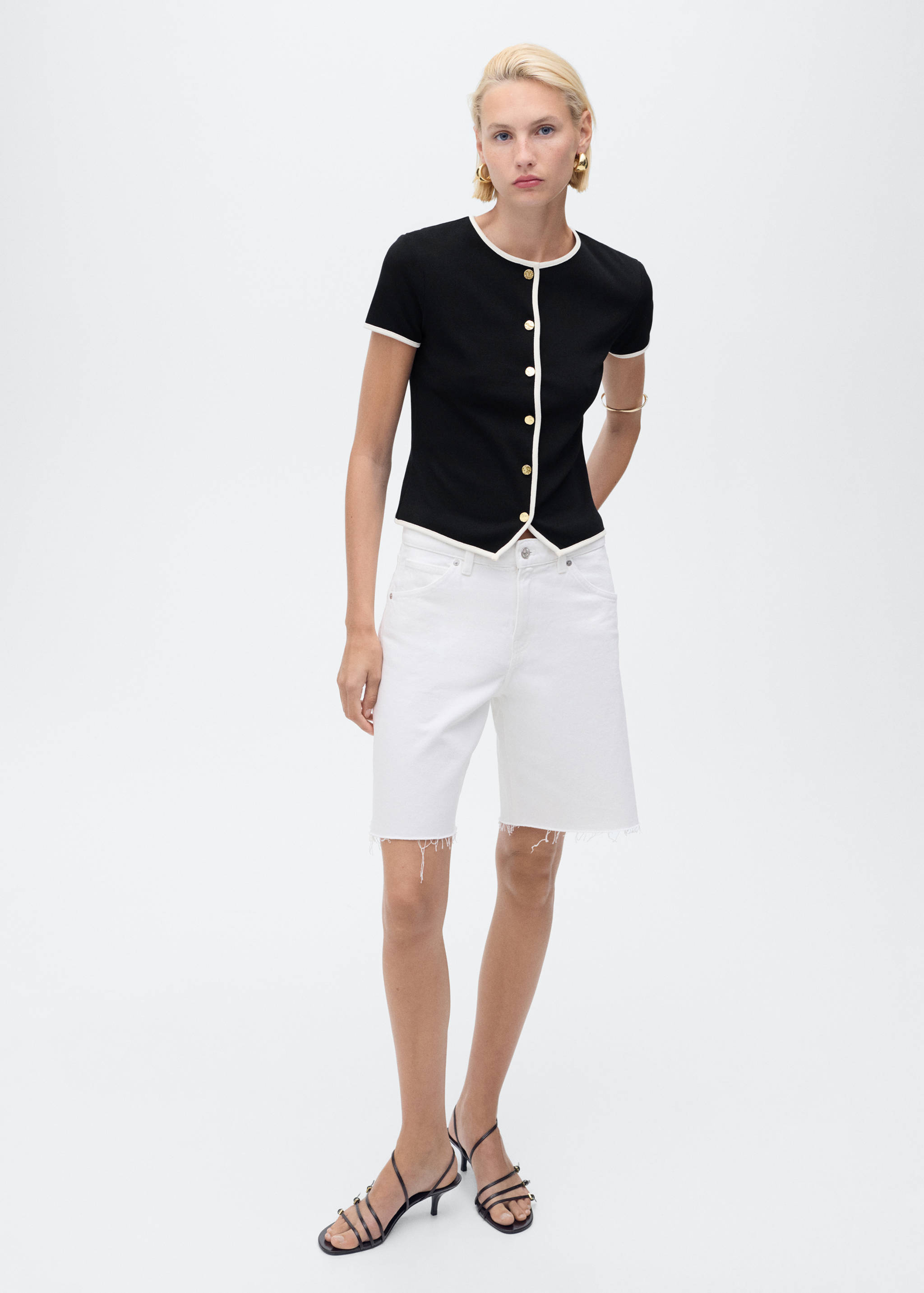 Cotton t-shirt with contrasting trim - General plane