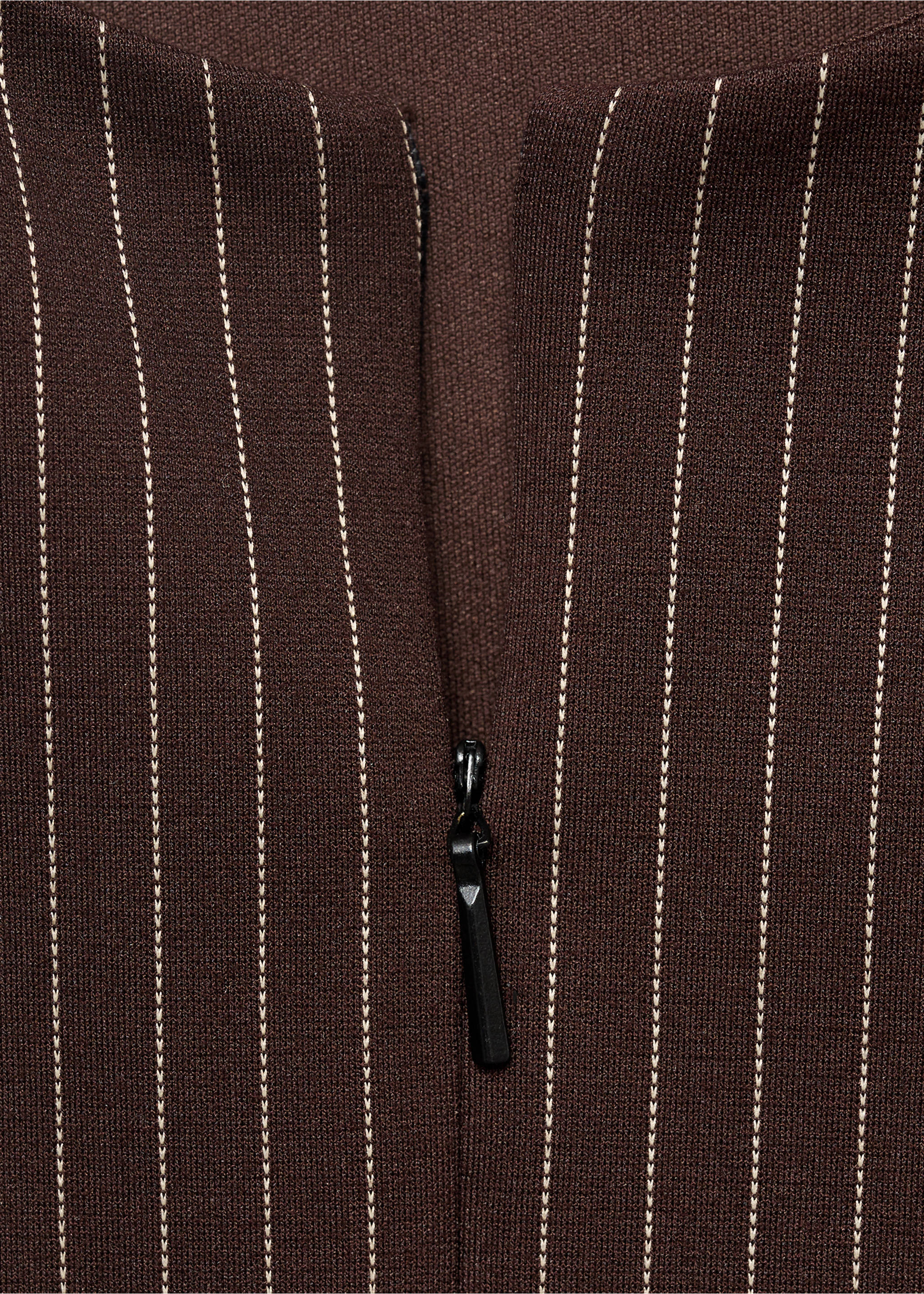 Fitted zip-up top - Details of the article 8, Brown. Ref: 17094085-00.