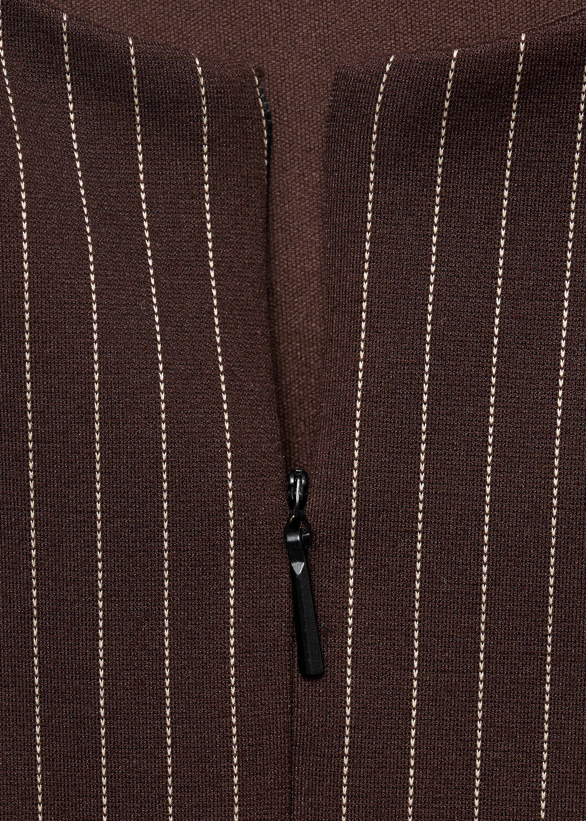 Fitted zip-up top - Details of the article 8