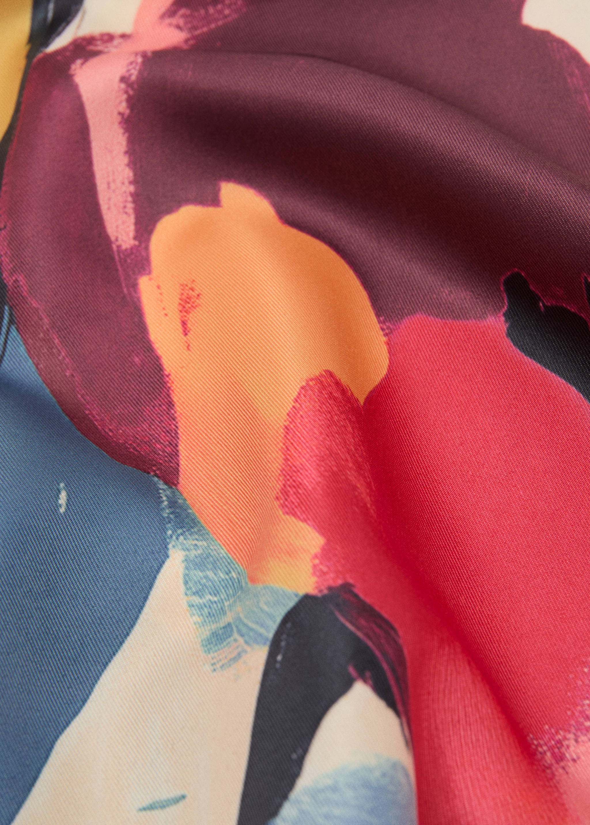 Satijnen sjaaltje met bloemenprint - Detail van het artikel 1