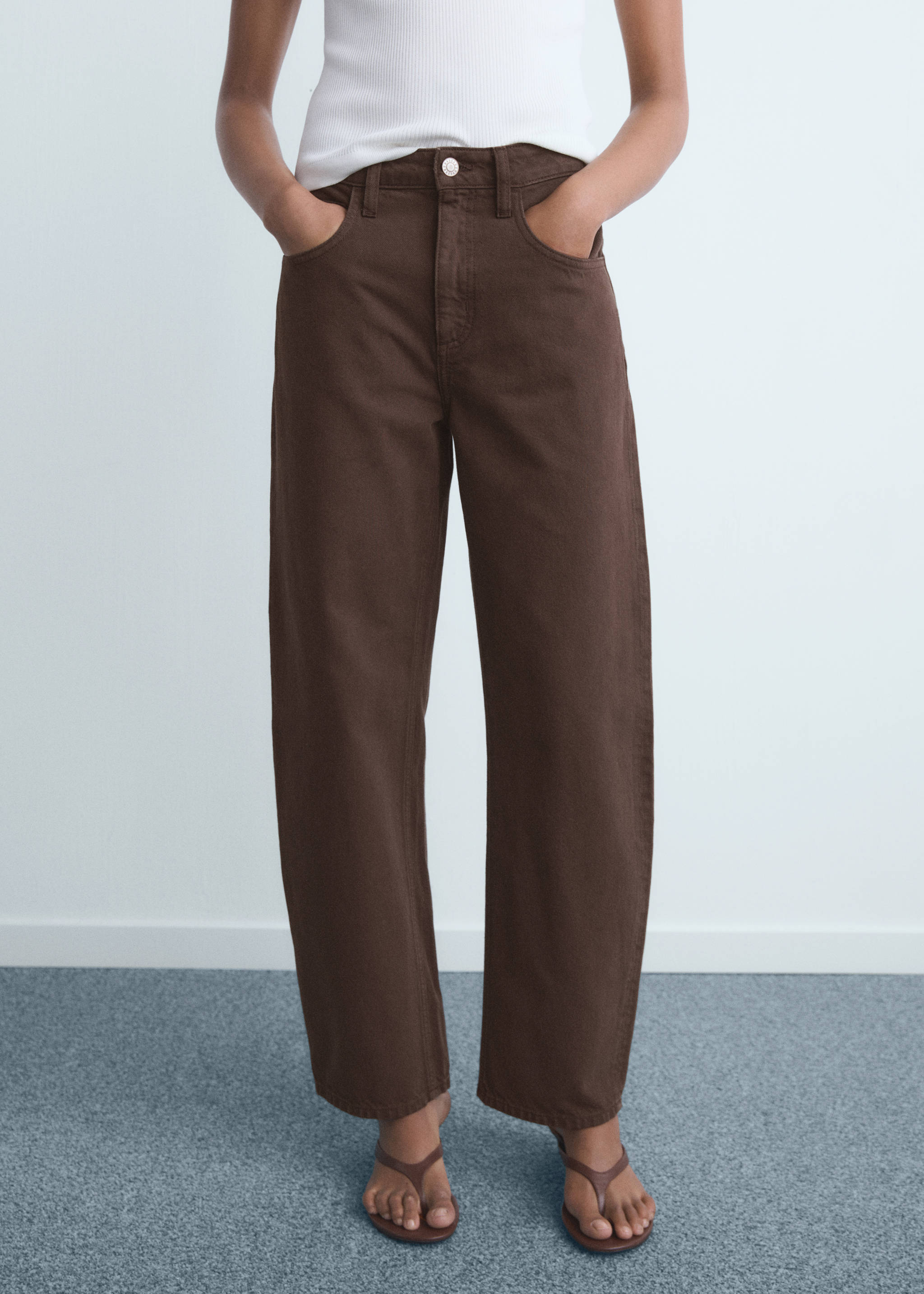 High-waisted barrel jeans - Medium plane