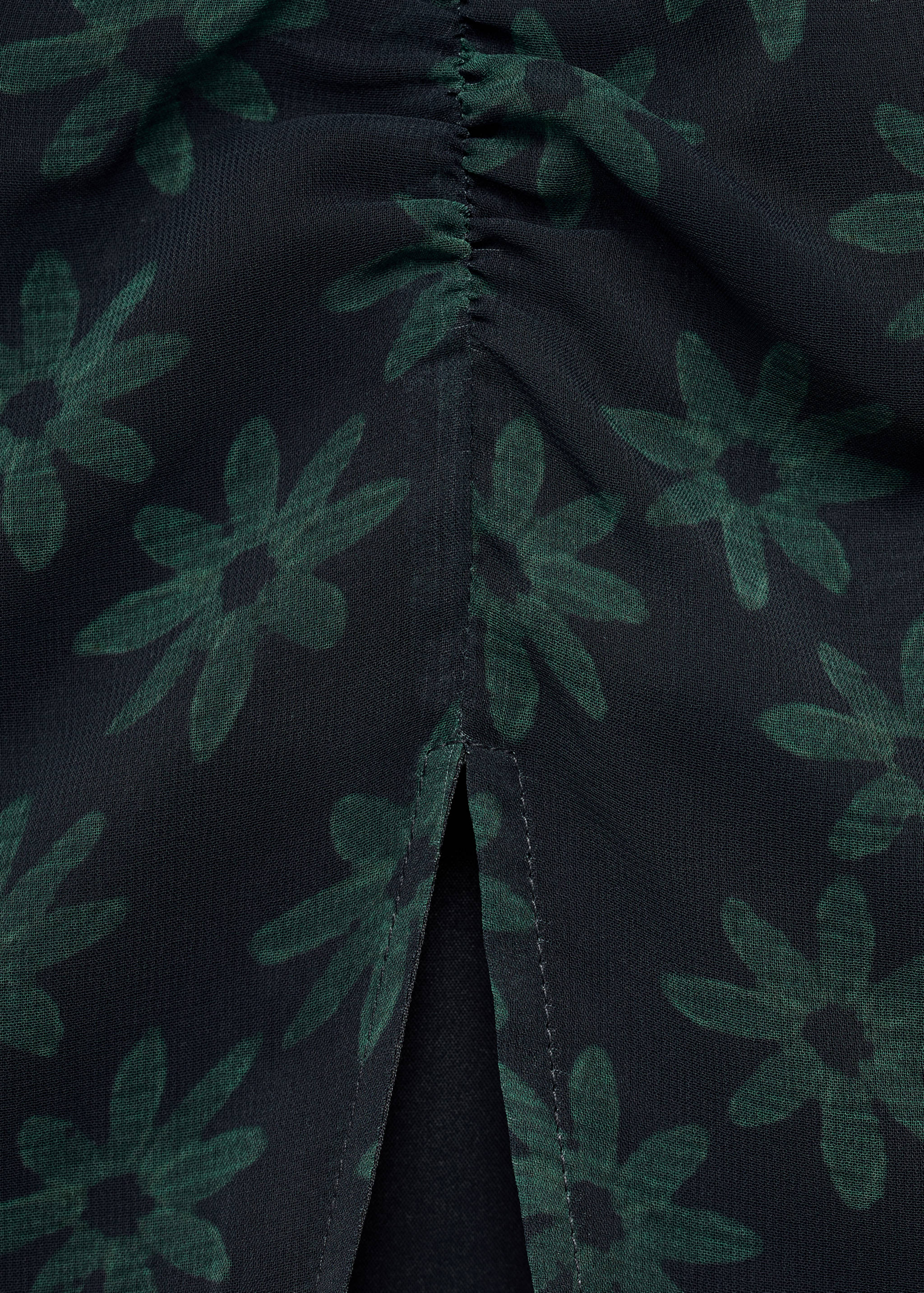 Floral blouse with ruffles - Details of the article 8