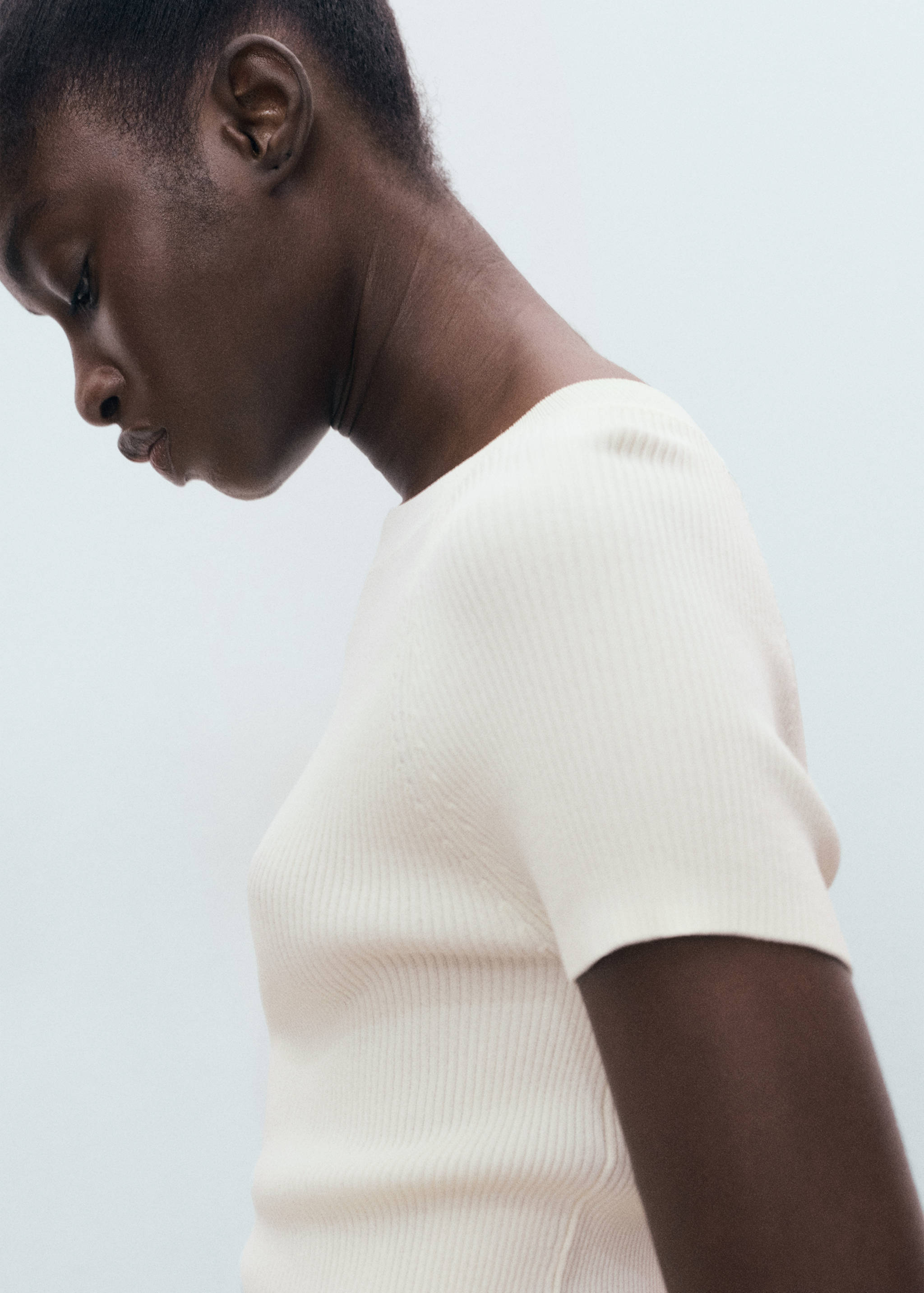 Ribbed-knit short-sleeved sweater - Details of the article 1