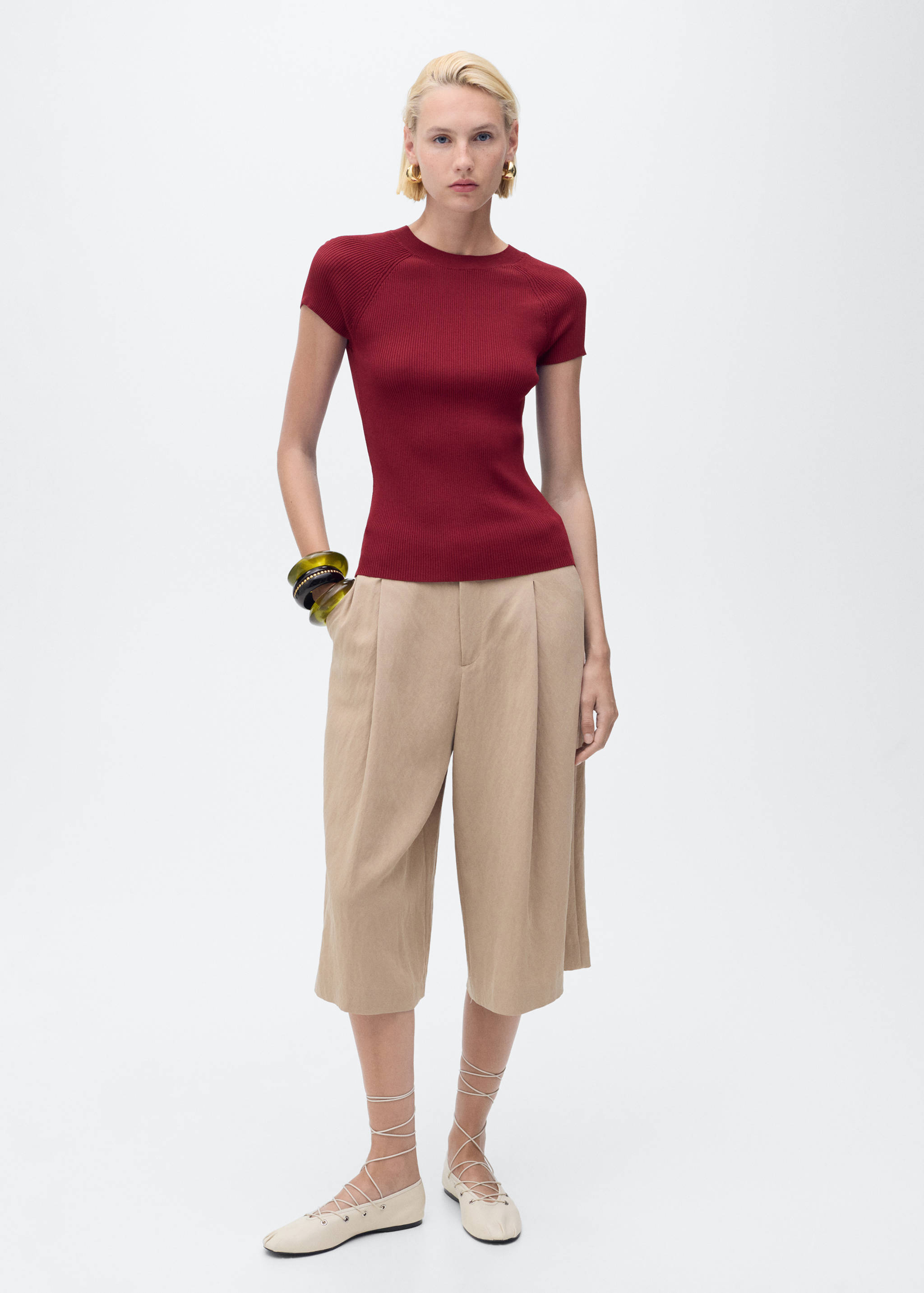 Ribbed-knit short-sleeved sweater - General plane