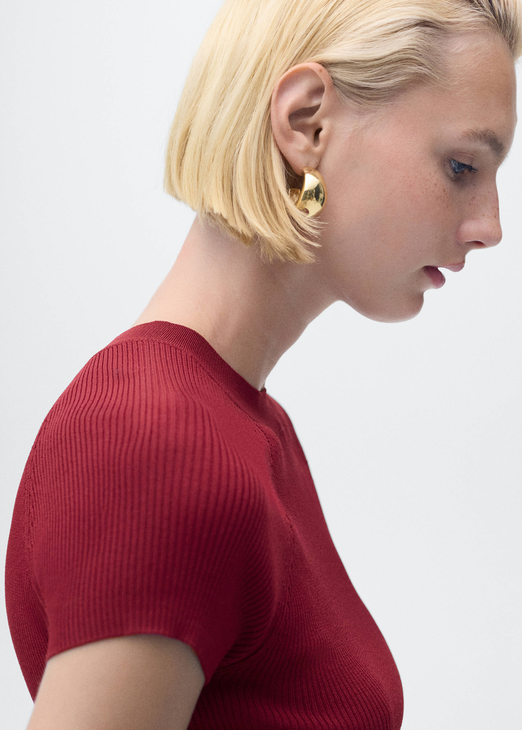 Ribbed-knit short-sleeved sweater - Details of the article 1