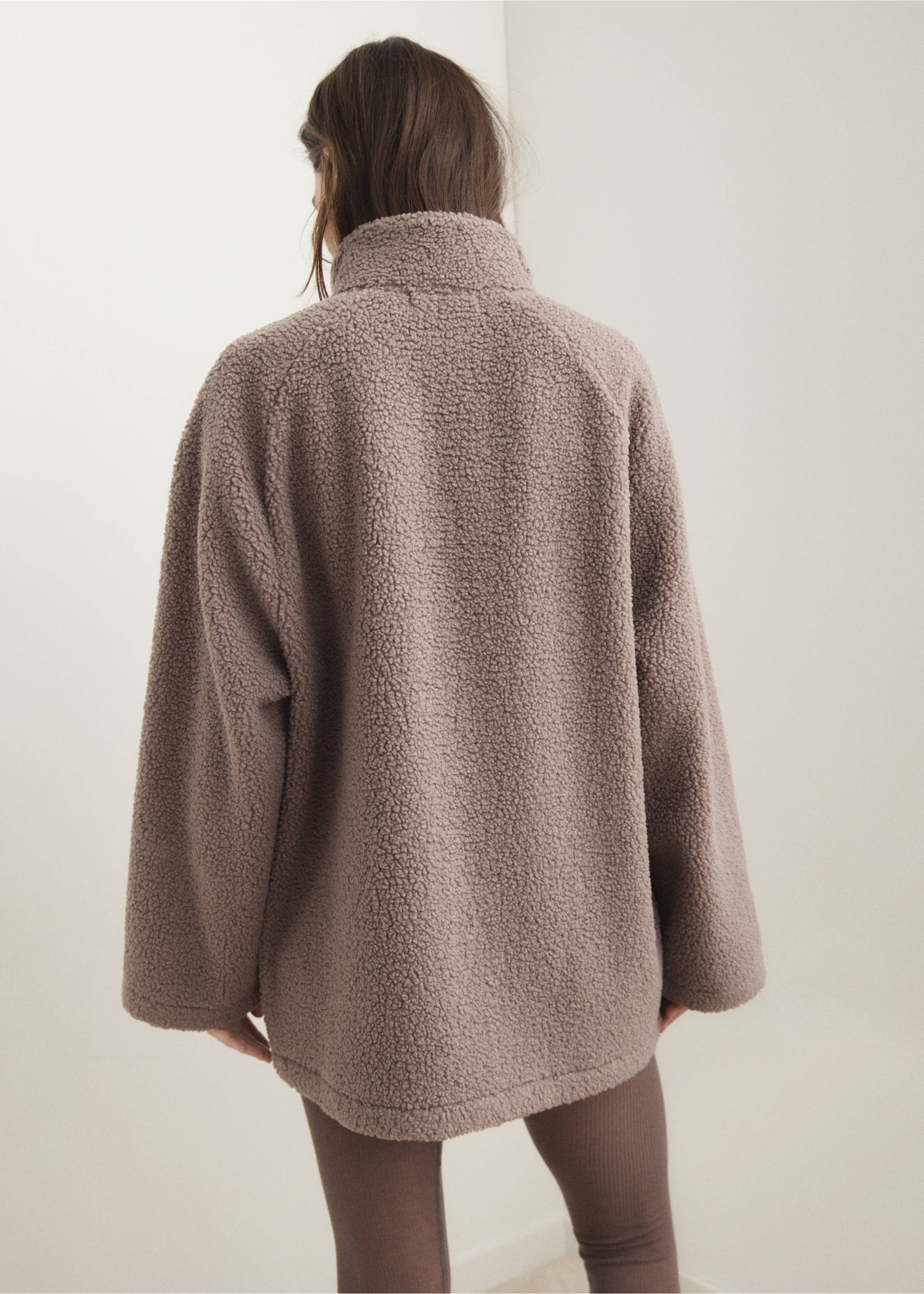 Cardigan effet mouton à boutons - Verso de l’article, Marron. Ref: 17094104-00.