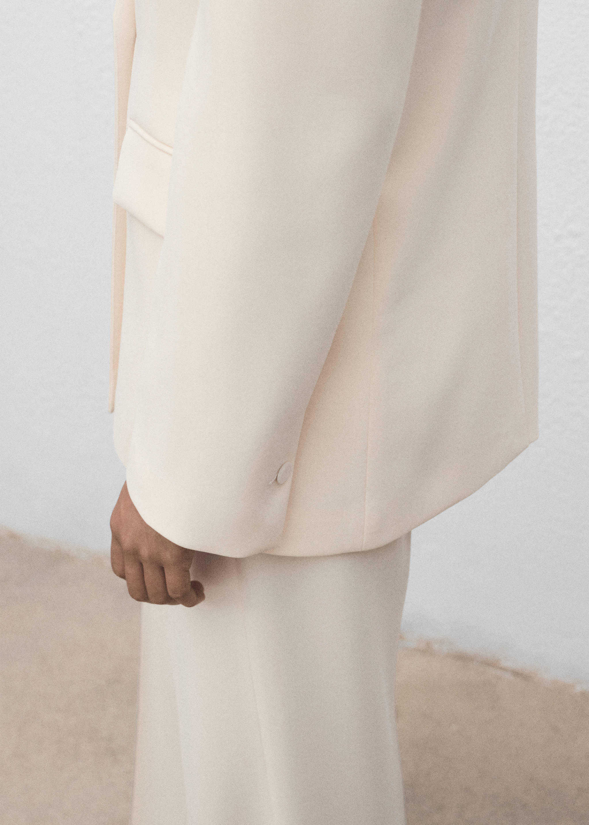 Double-breasted suit blazer - Details of the article 1