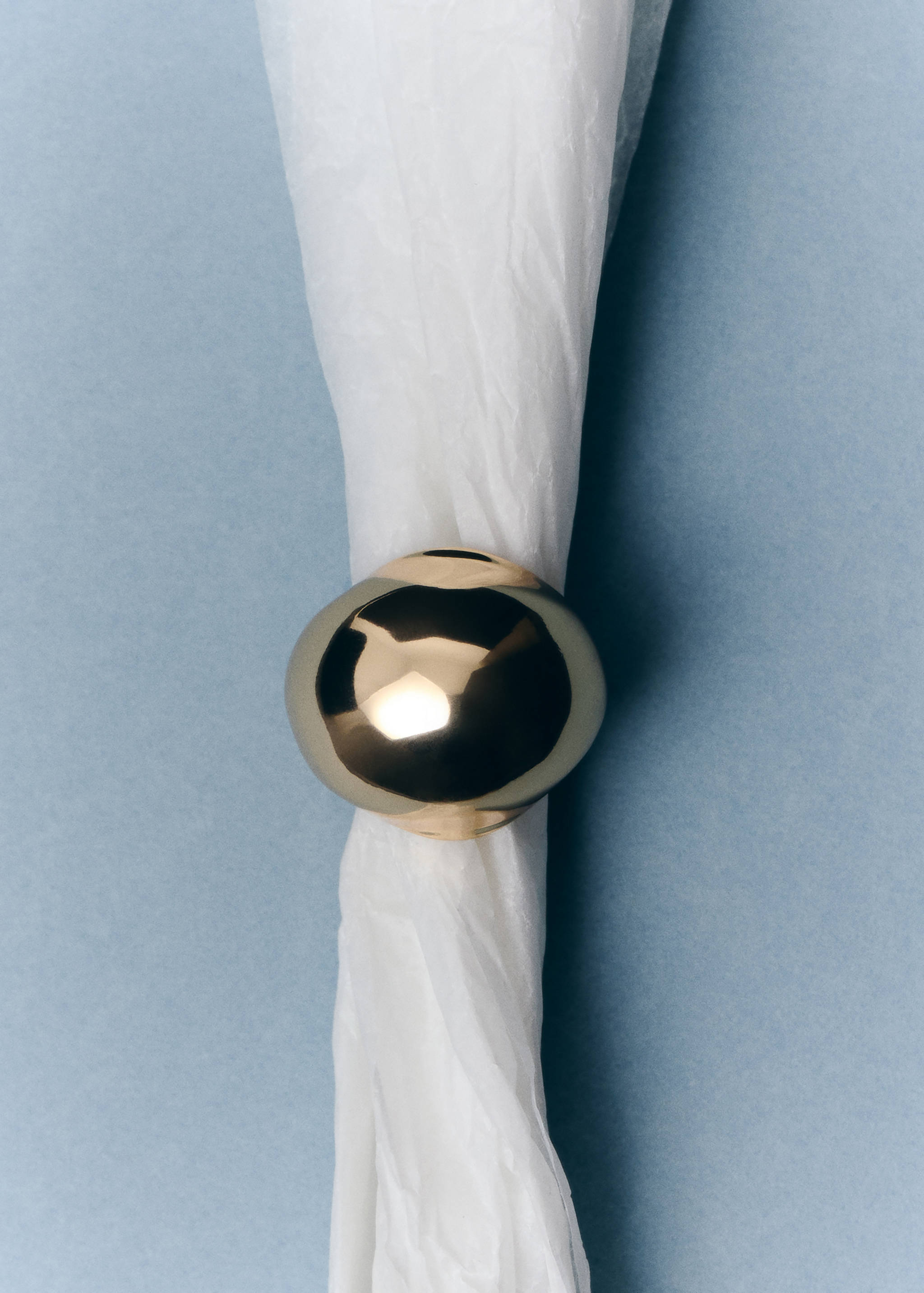 Metallic volume ring - General plane