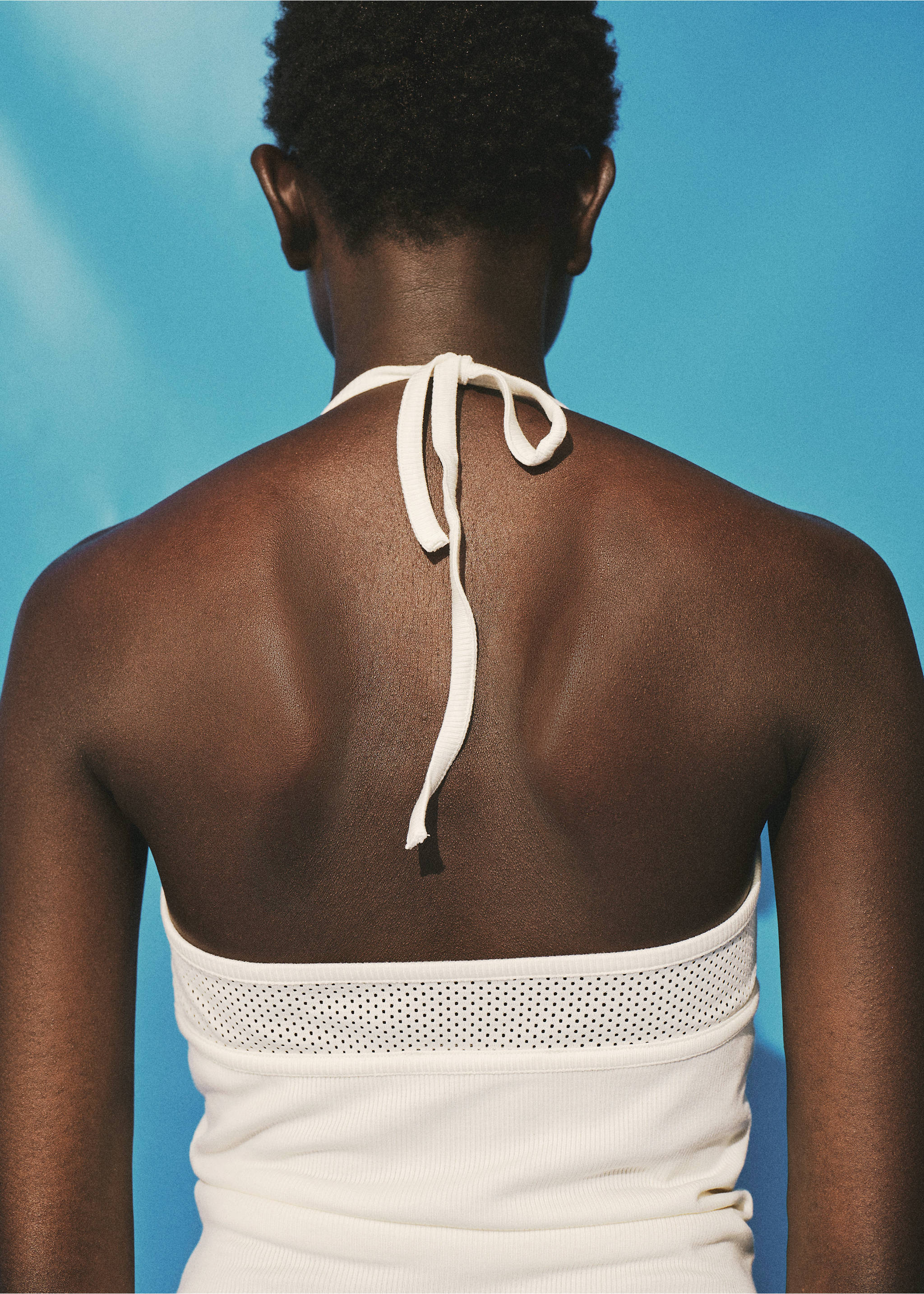 Top with perforated neckline - Reverse of the article, Off White. Ref: 17094143-00.