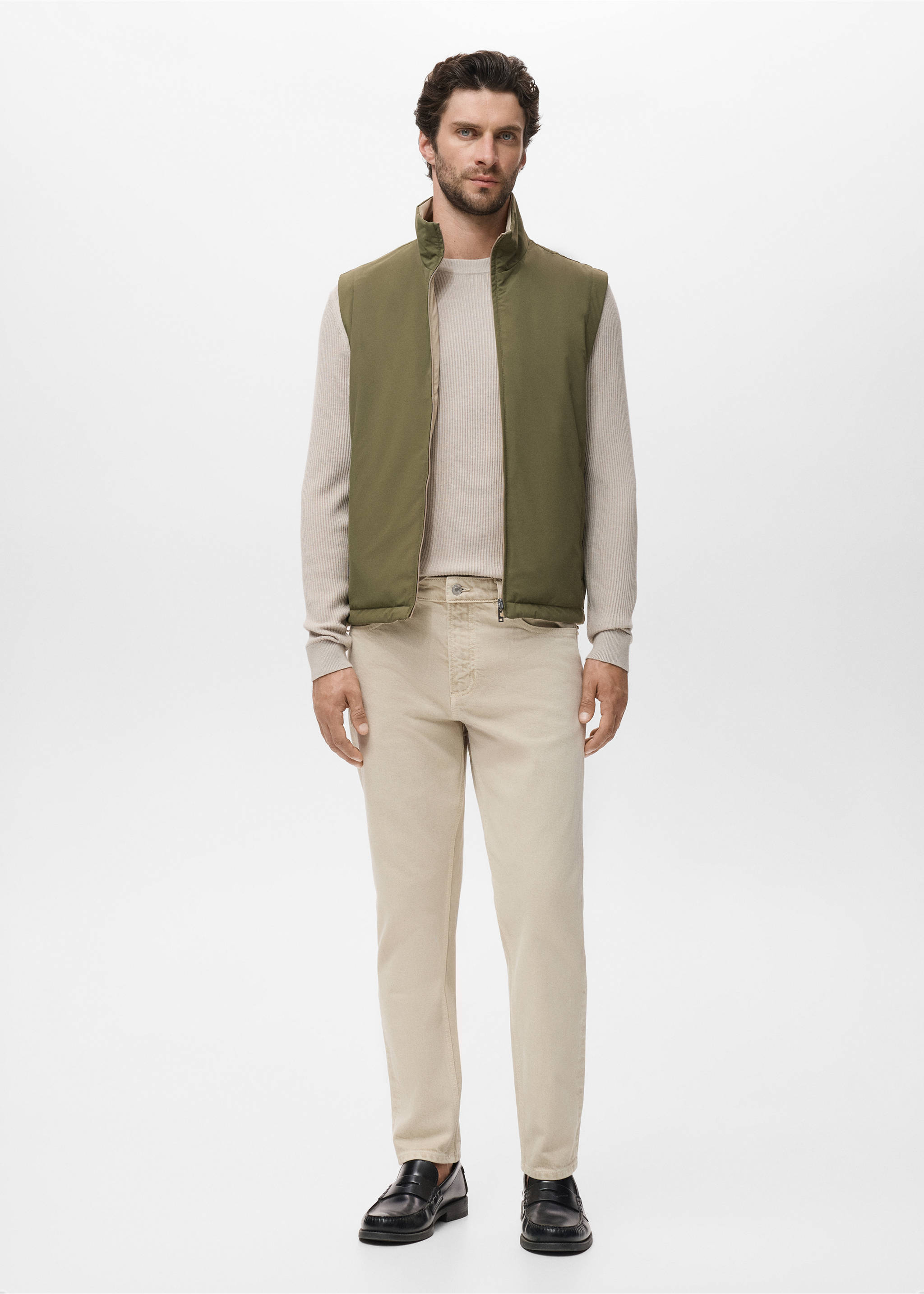 Reversible water-repellent gilet - General plane, Green. Ref: 17094402-00.