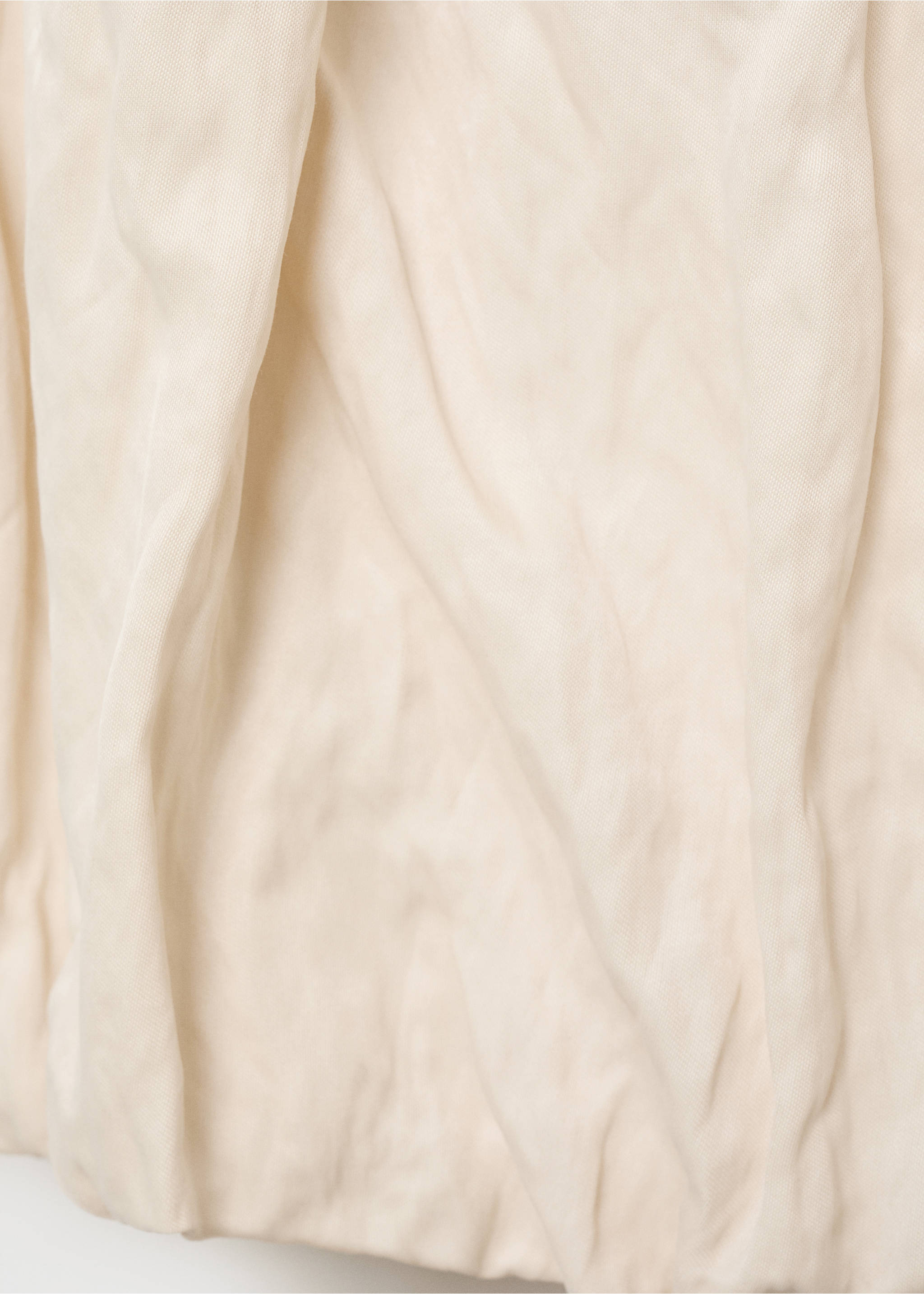 Wrinkled-effect balloon skirt - Details of the article 0, Beige. Ref: 17094407-00.