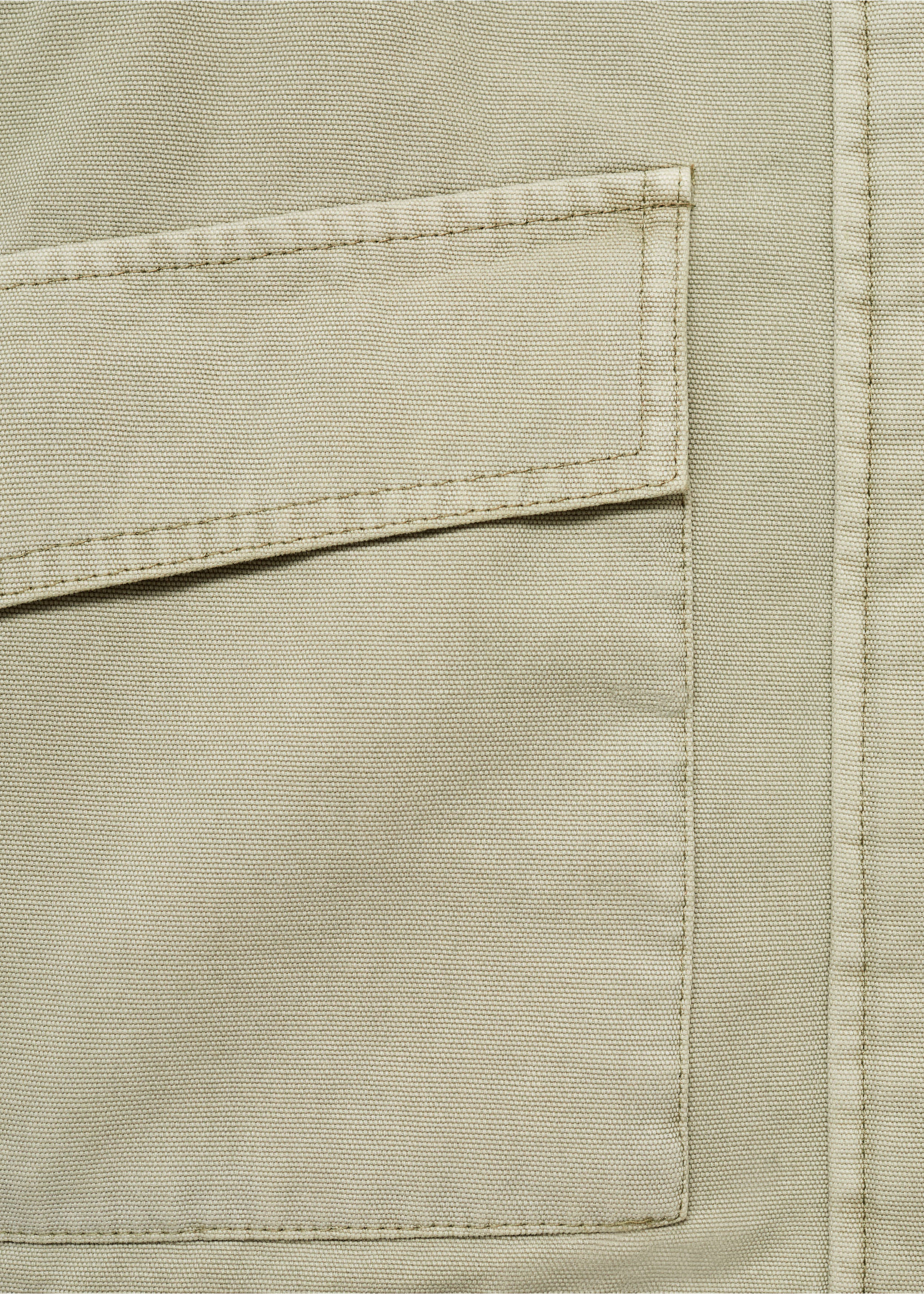 Jeansjacke mit Kontrastkragen - Detail des Artikels 0, Grün. Ref: 17094408-00.