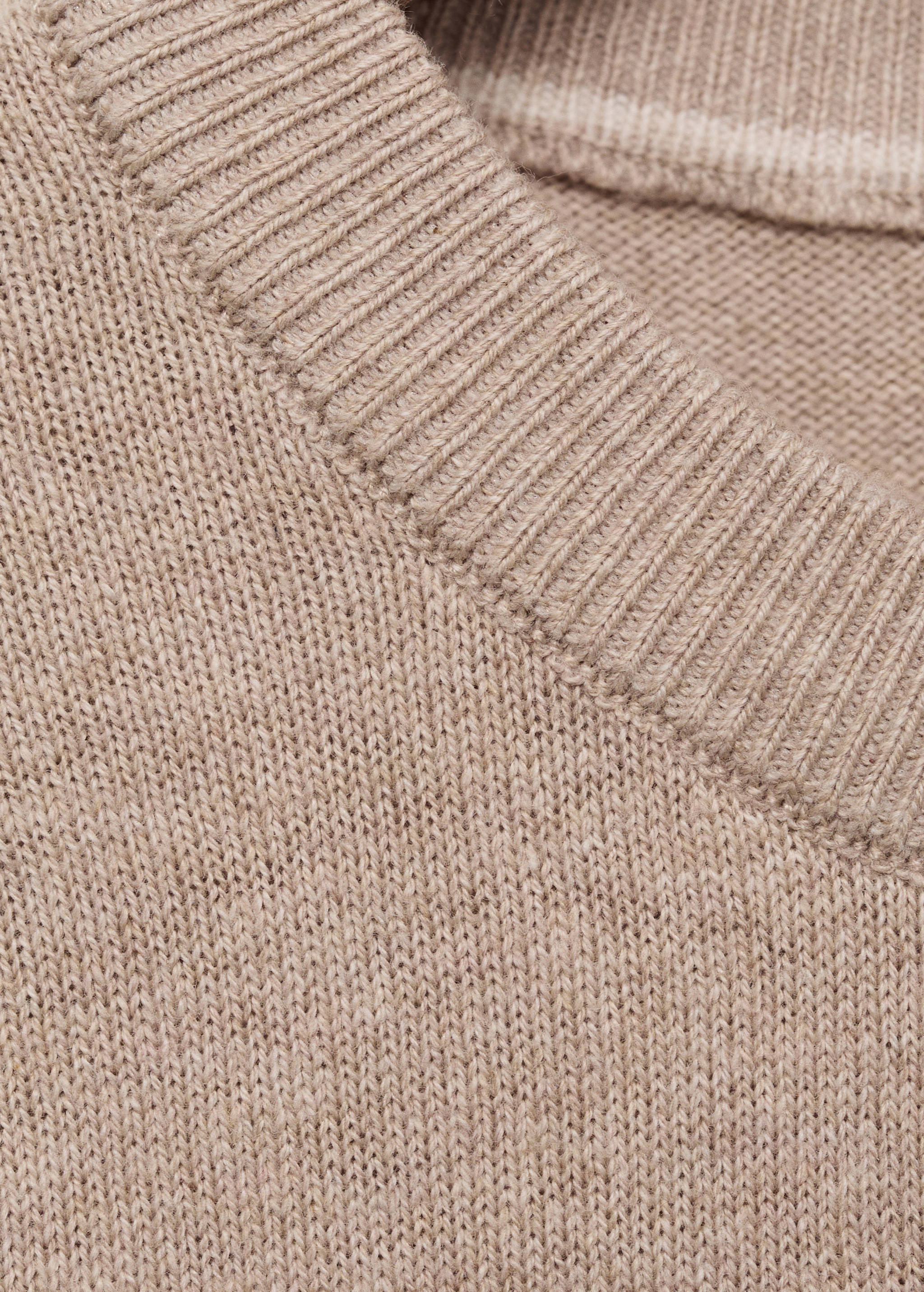 Essential cotton-blend sweater - Details of the article 8