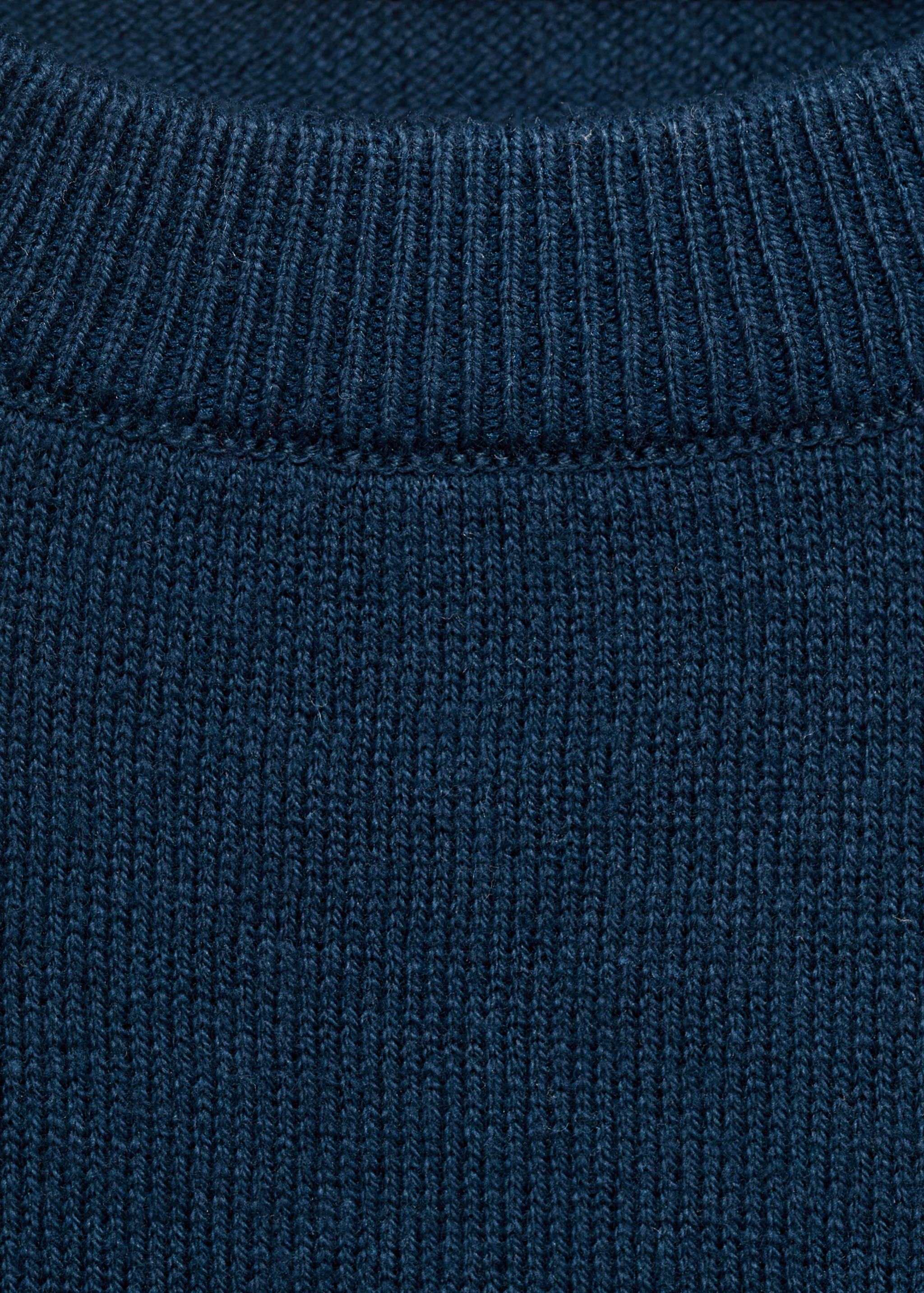Essential cotton-blend sweater - Details of the article 8