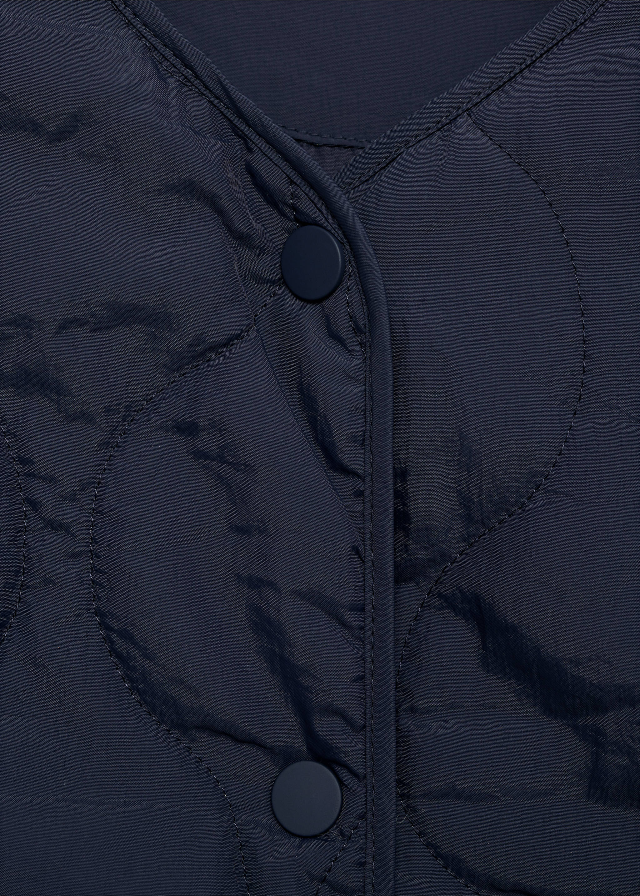 Quilted jacket - Details of the article 8, Navy. Ref: 17094414-00.
