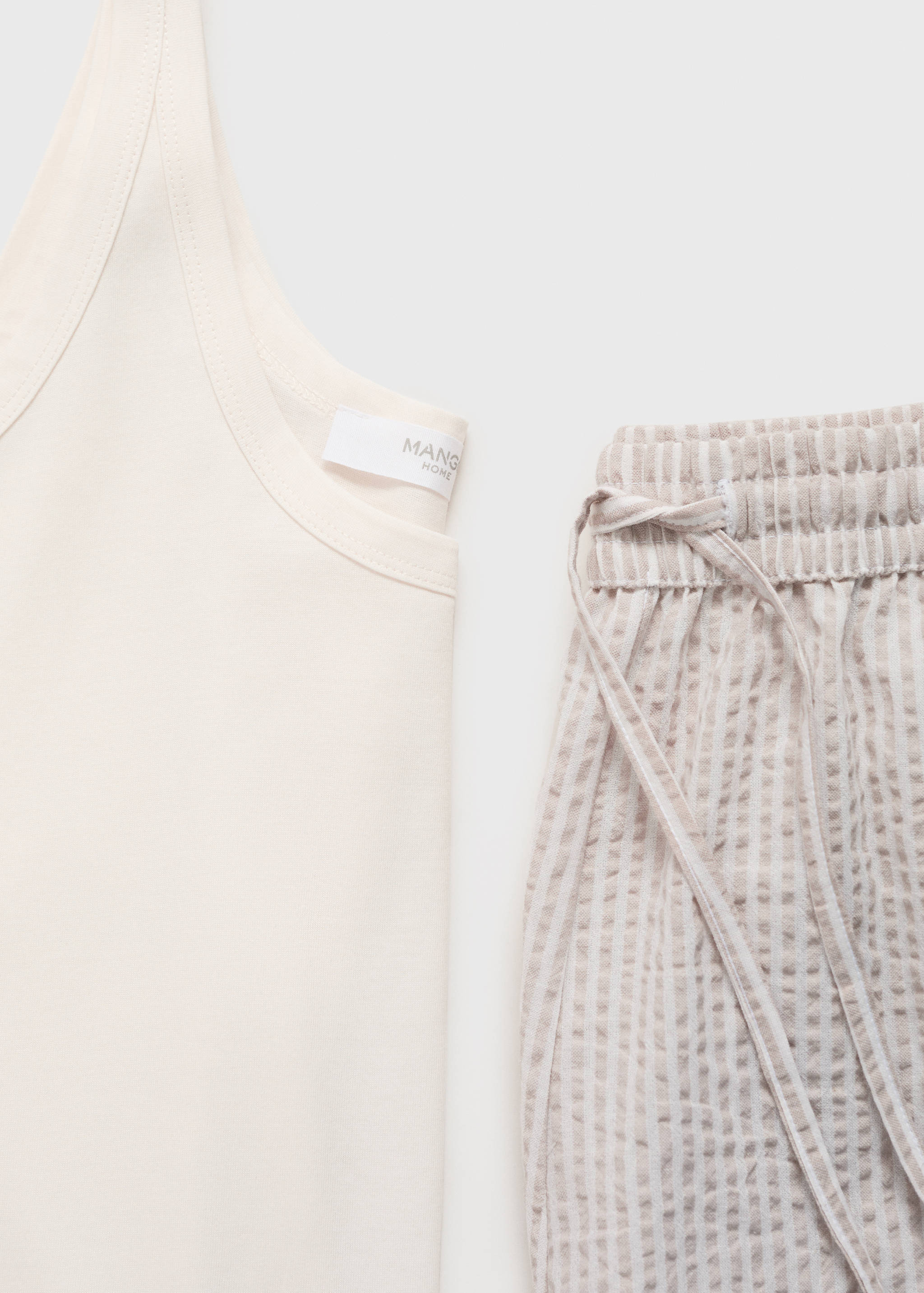 Two-piece striped seersucker pyjama shorts - Details of the article 0