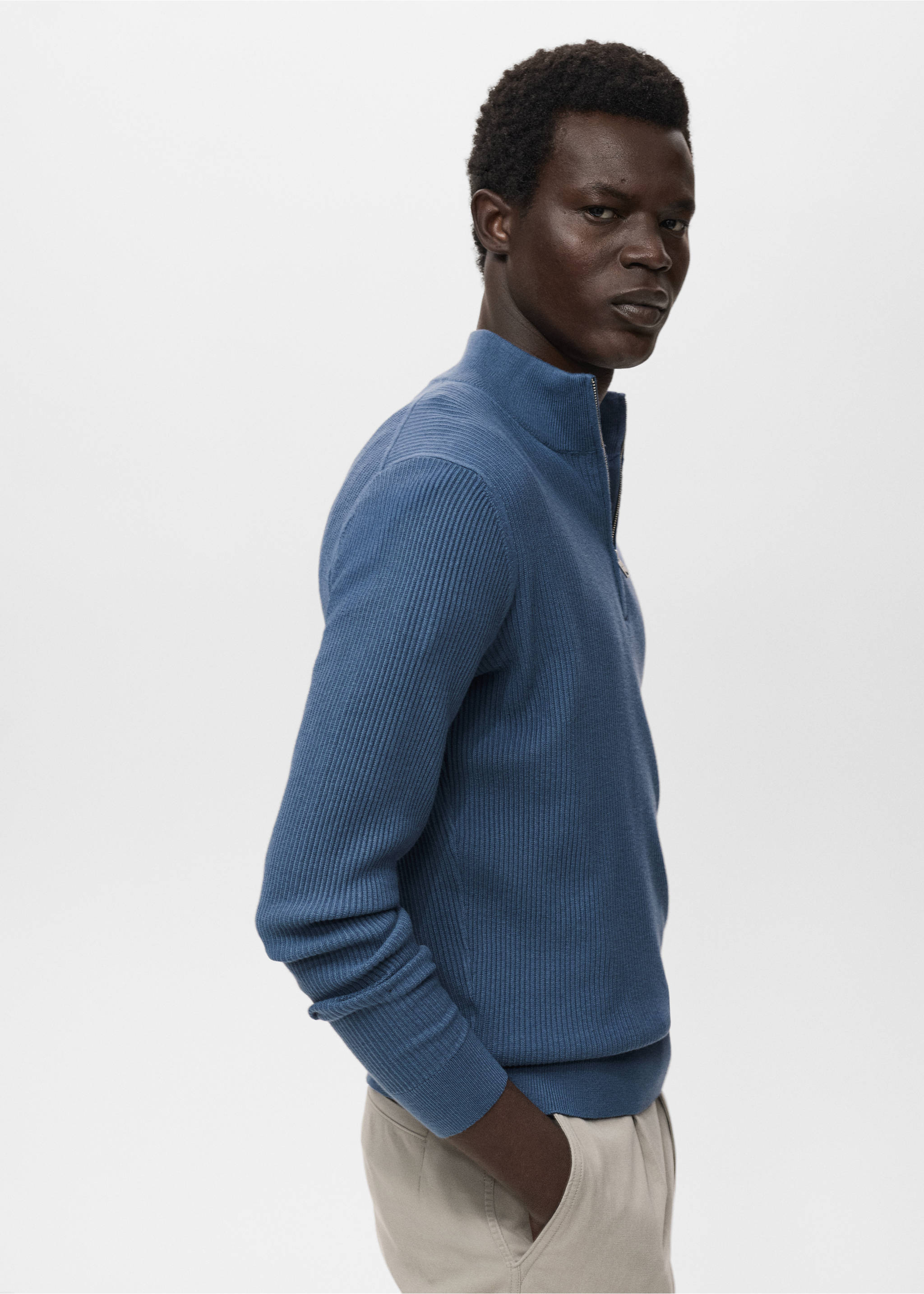 Ribbed sweater with zip neck - Details of the article 2, Indigo Blue. Ref: 17094427-00.