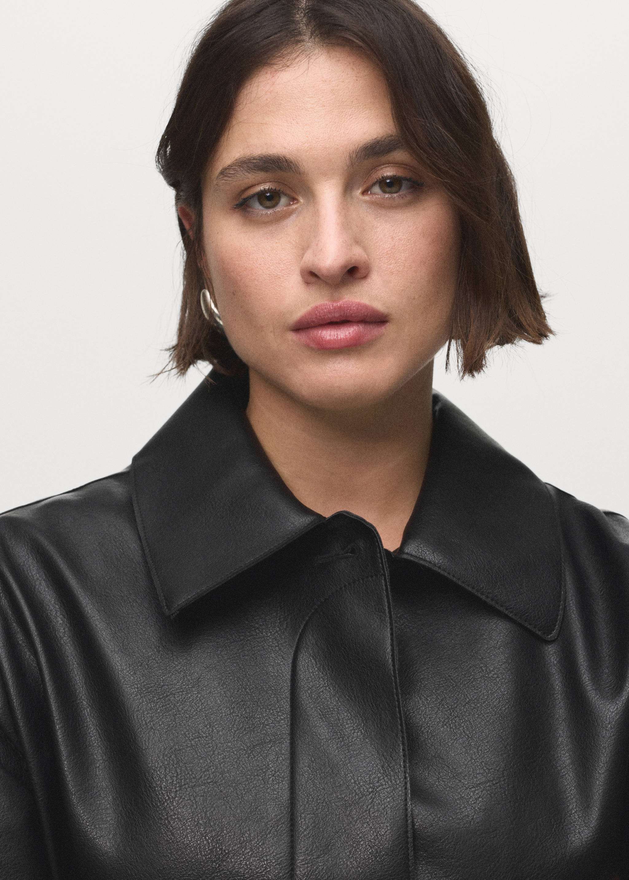 Faux-leather jacket with pockets - Details of the article 4