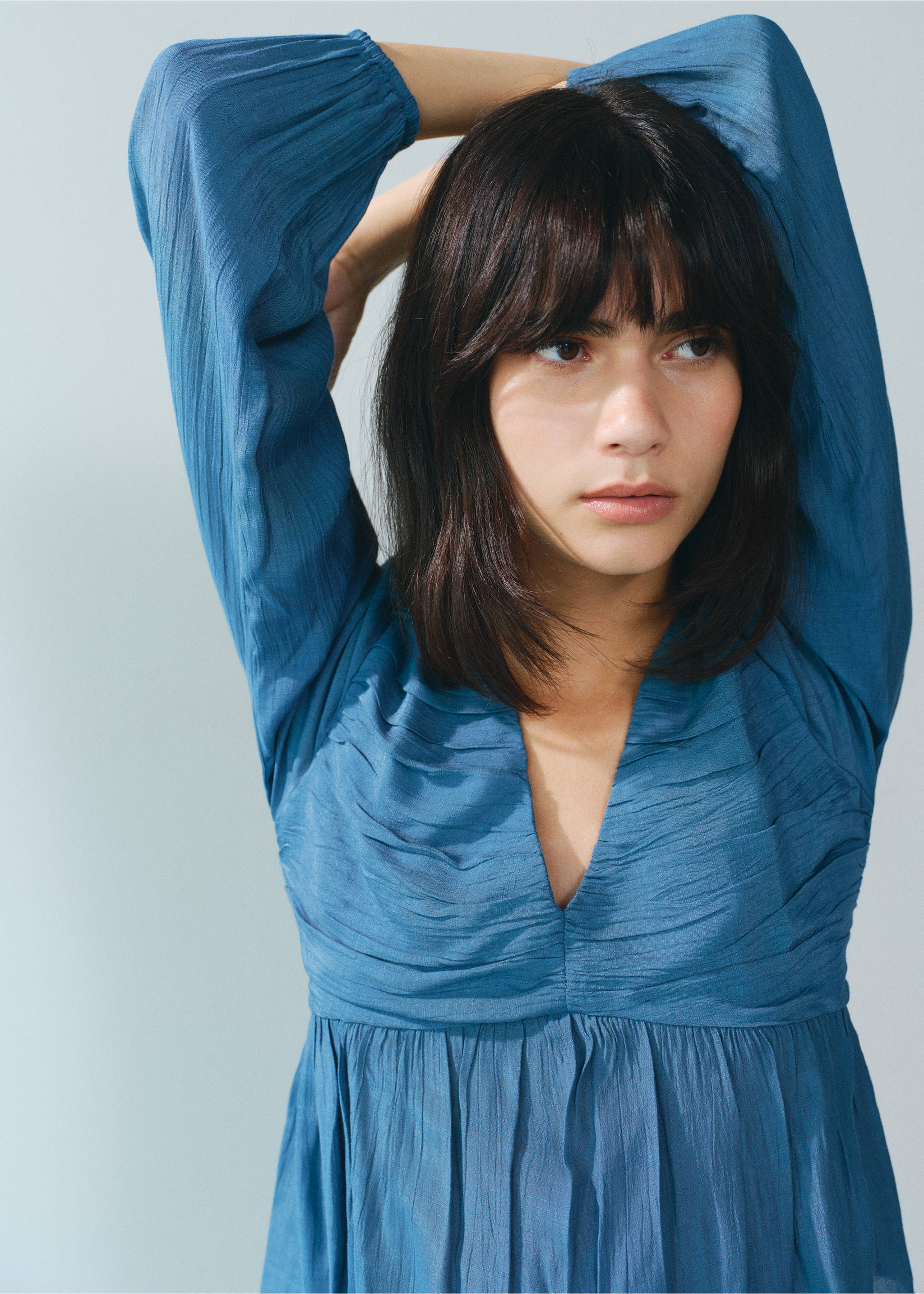 Ruched flowing blouse - Details of the article 5, Petrol Blue. Ref: 17094774-00.