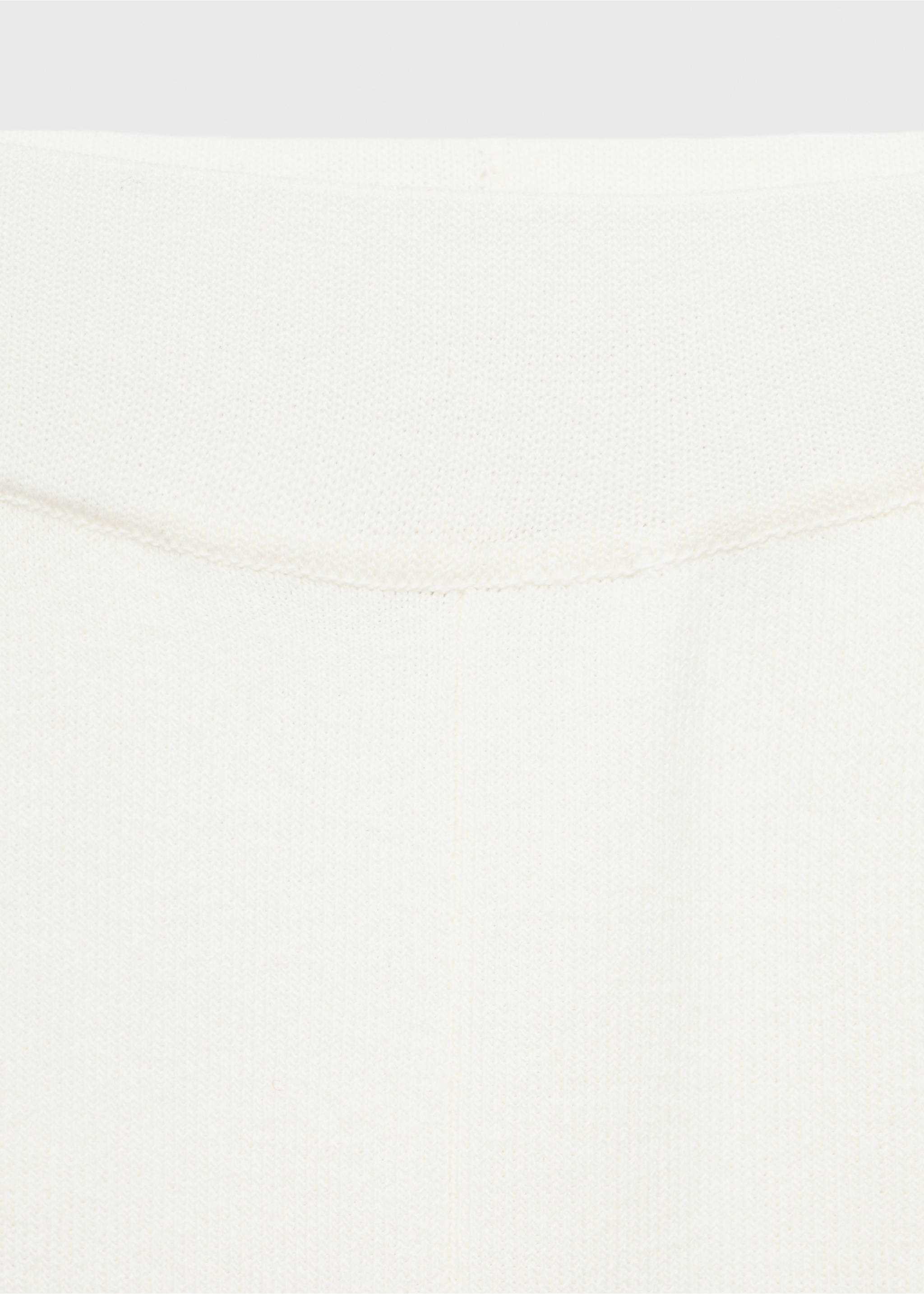 Contrasting low-rise knitted trousers - Details of the article 0, Ecru. Ref: 17094775-00.