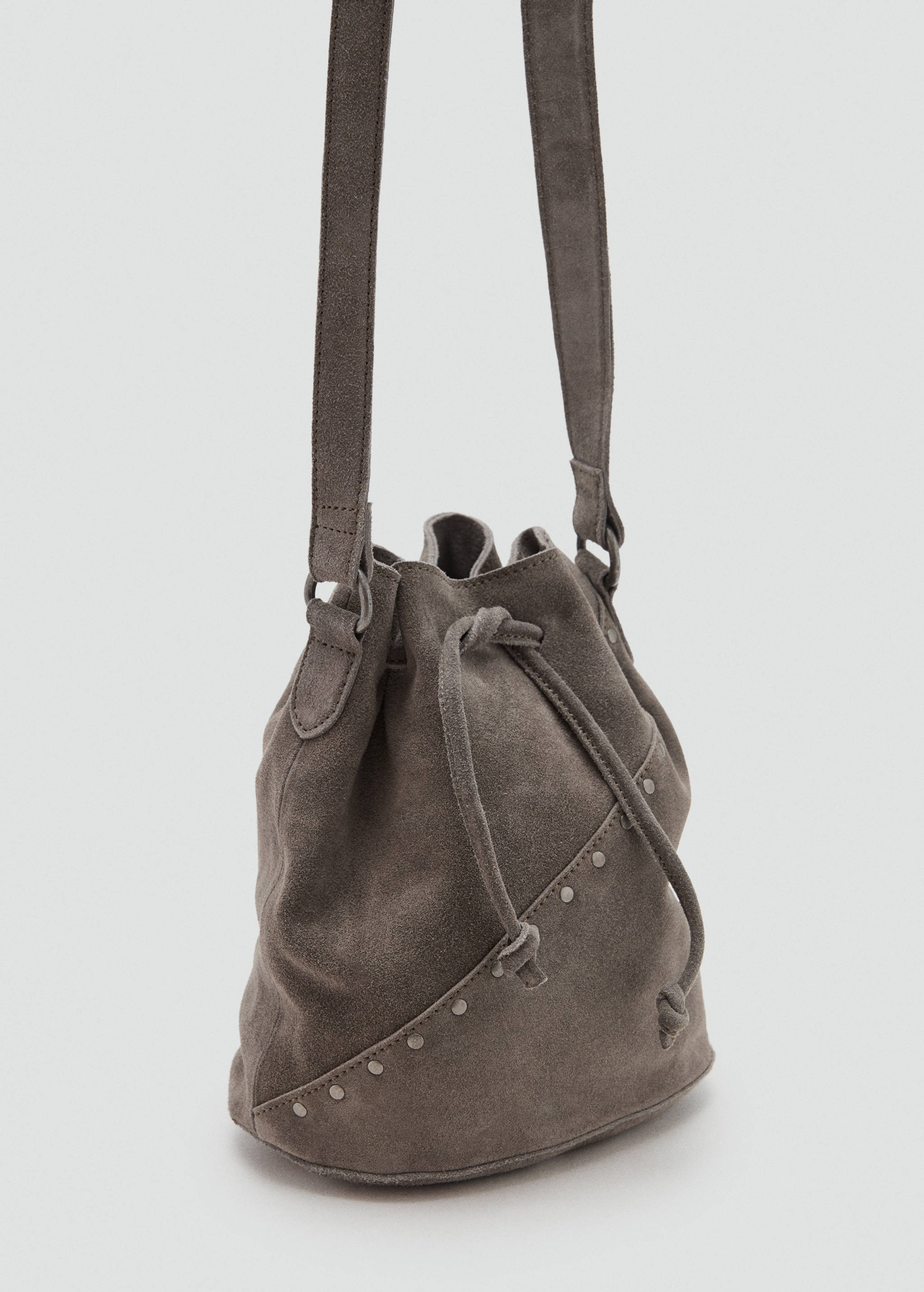 Studded leather bucket bag - Medium plane