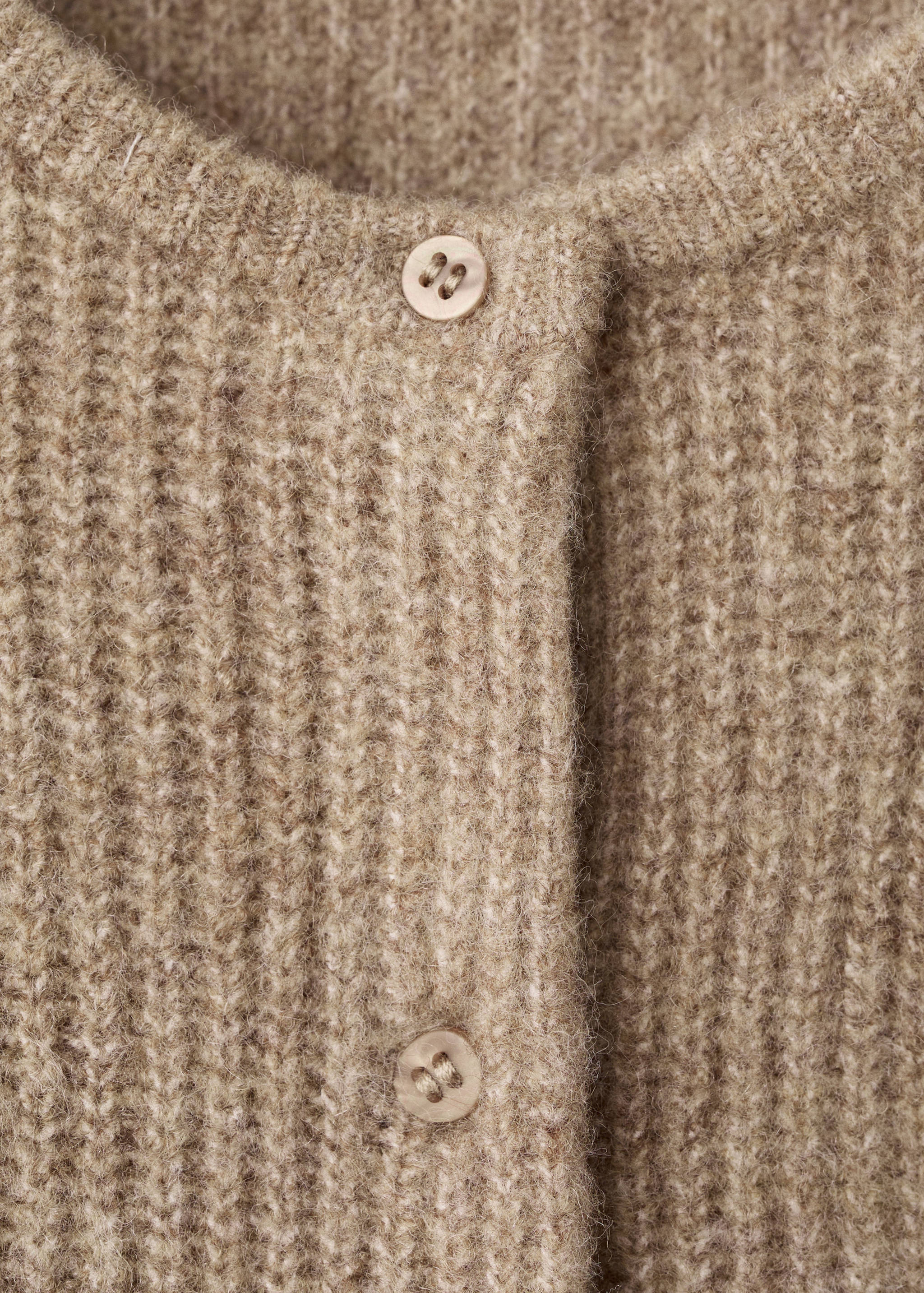 Knitted button cardigan - Details of the article 0