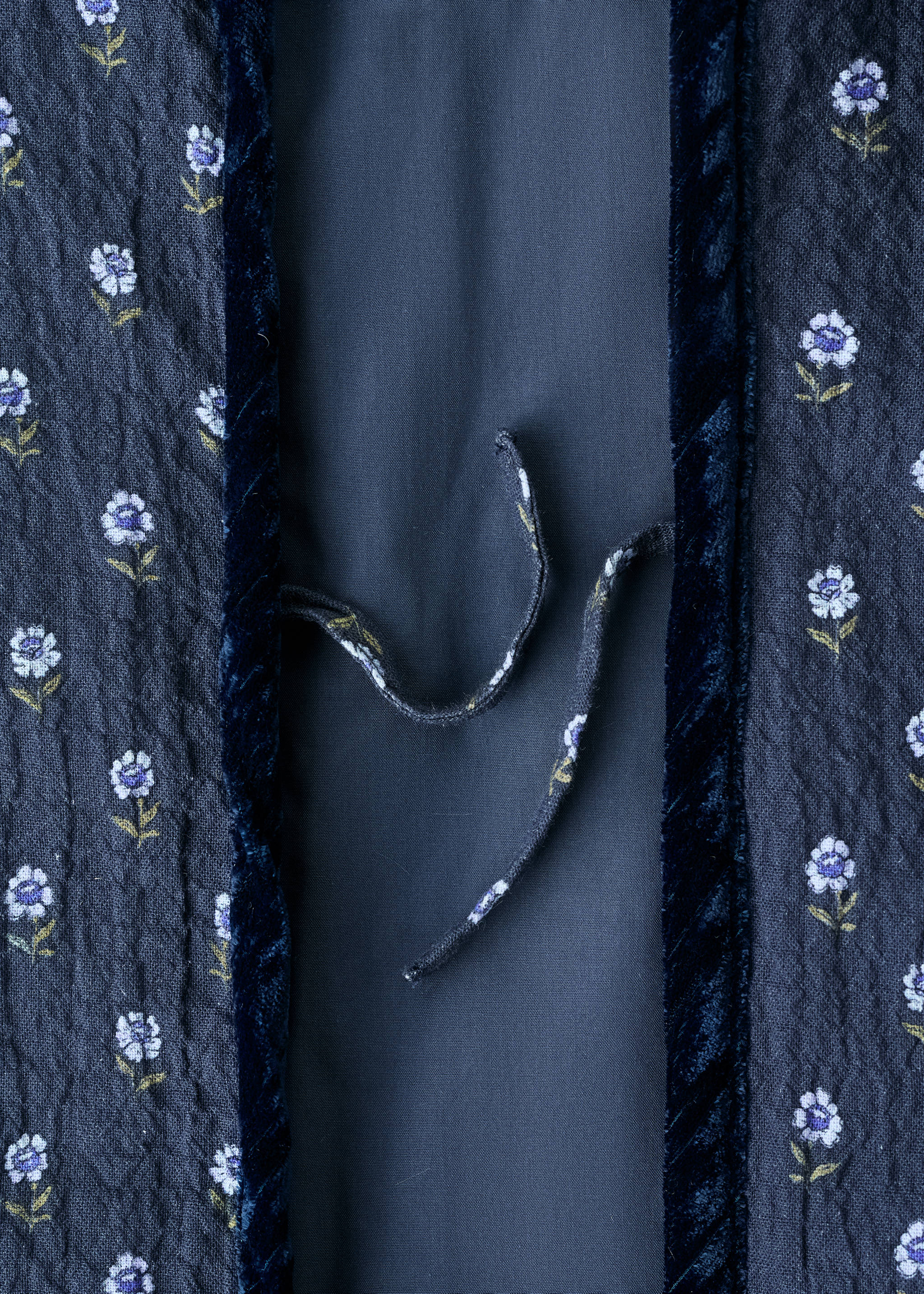 Floral quilted gilet - Details of the article 0