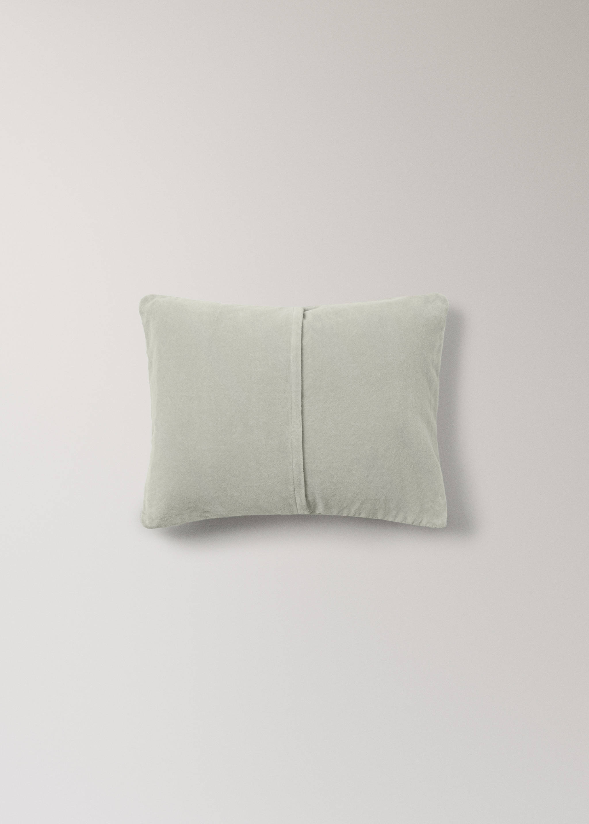 Cotton velvet garment-dyed cushion cover for children’s bed 30x40 cm - Details of the article 5