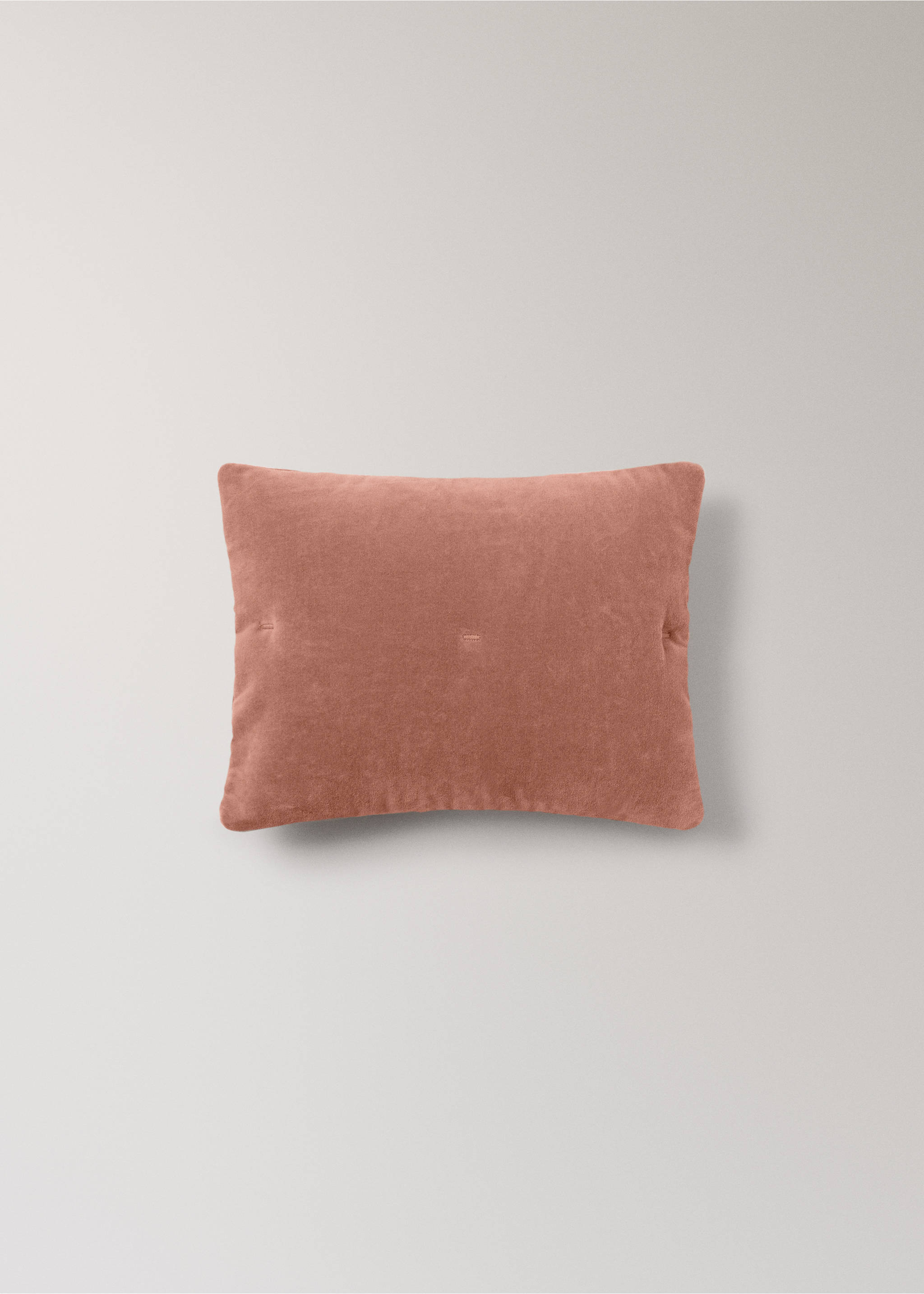 Cotton velvet garment-dyed cushion cover for children’s bed 30x40 cm - Article without model, Pink. Ref: 17095163-00.