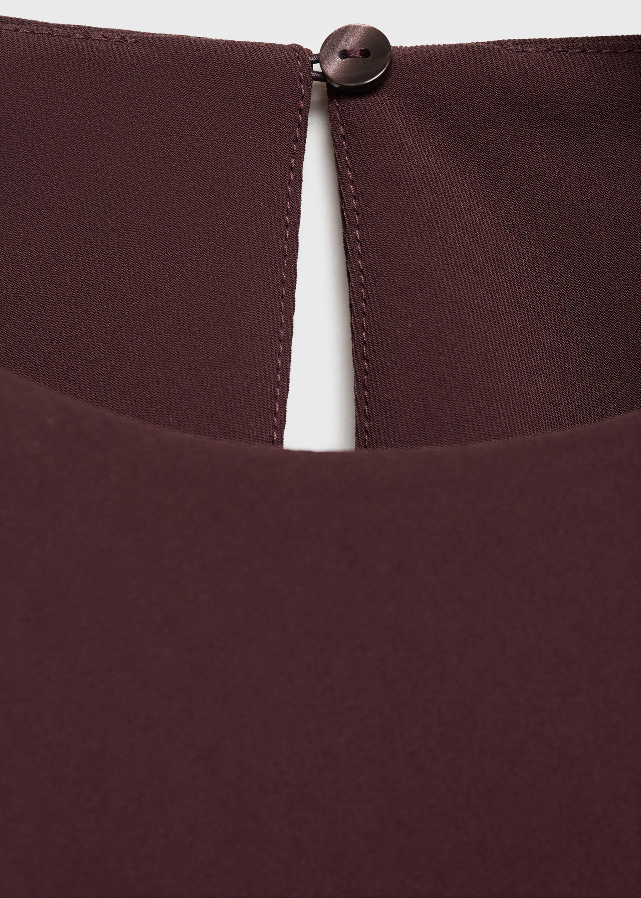 Ruched blouse with shoulder pads - Details of the article 8, Chocolate. Ref: 17095803-00.