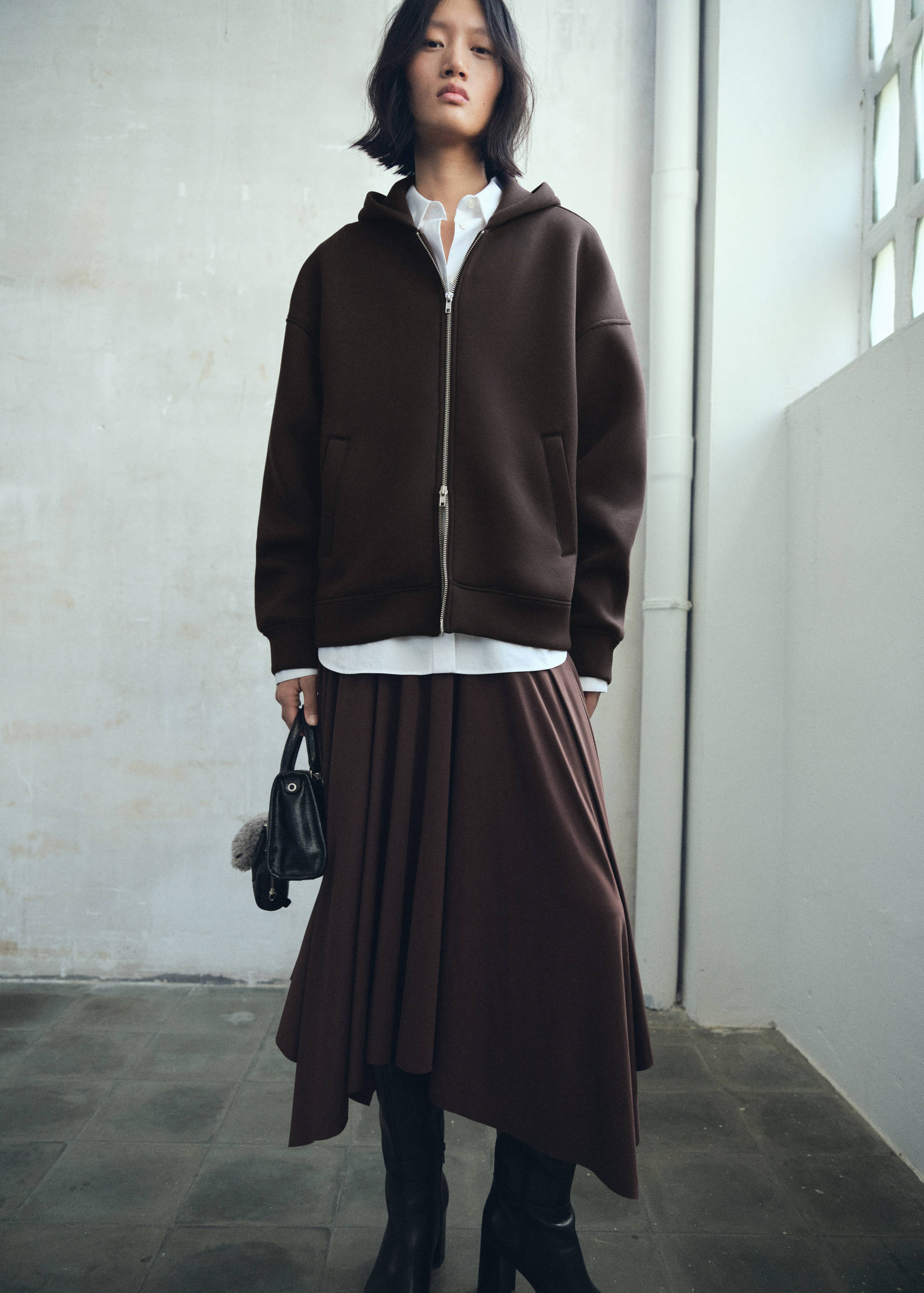 Chaqueta oversize capucha - Plano general